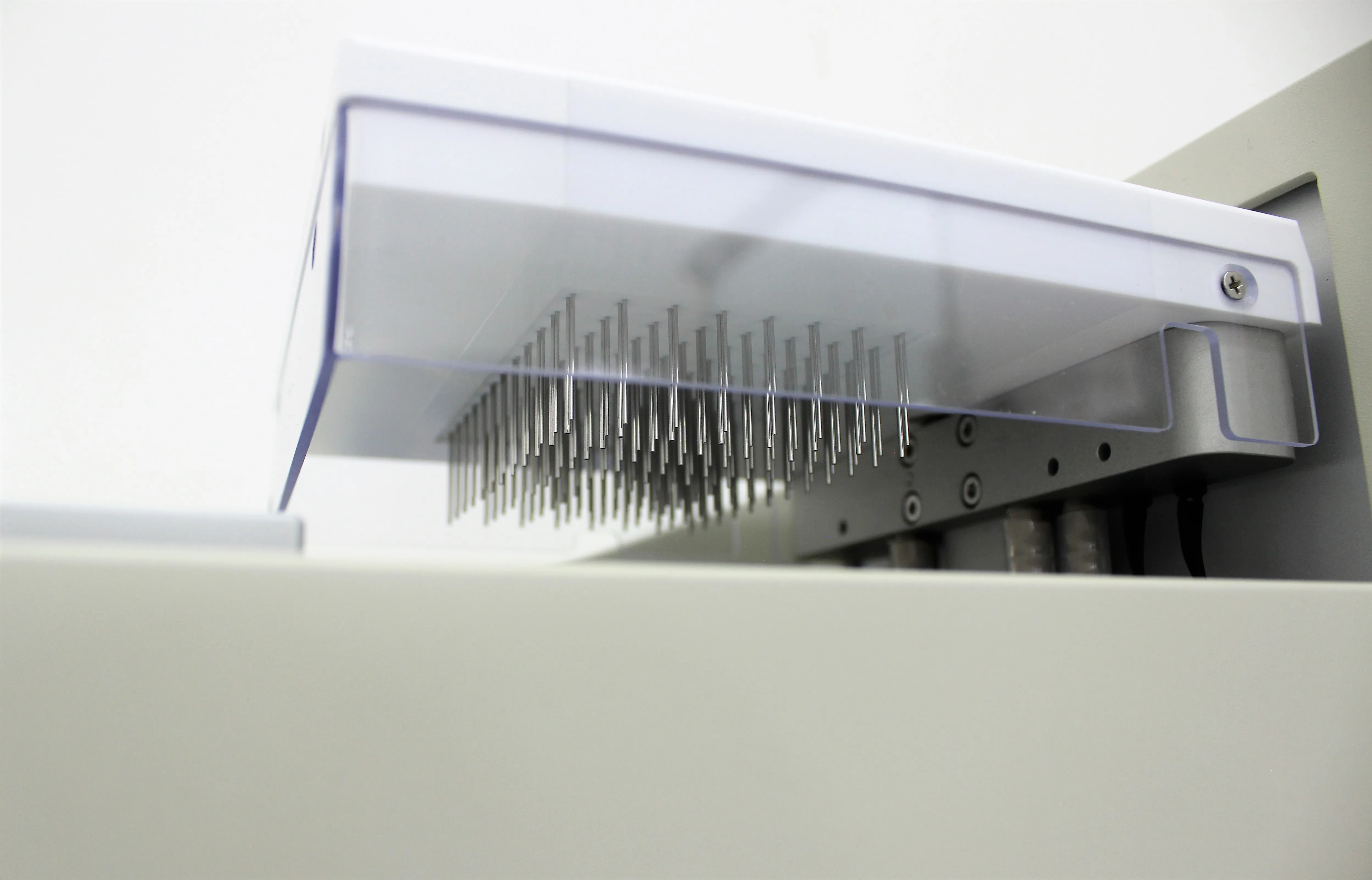 Molecular Devices AquaMax 2000 Microplate Washer w/96-wash head