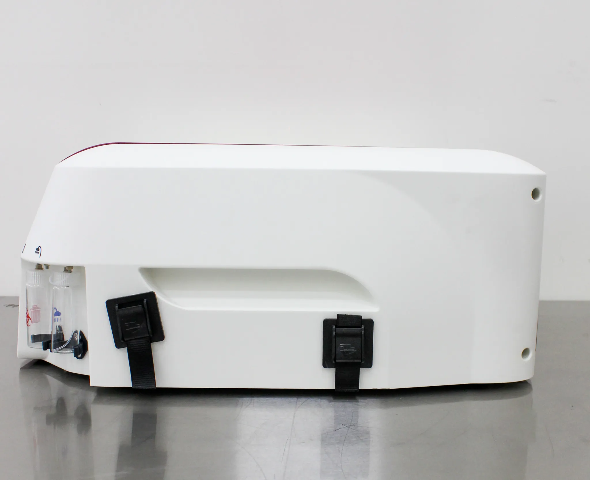 EMD Millipore Guava EasyCyte 8HT Flow Cytometer