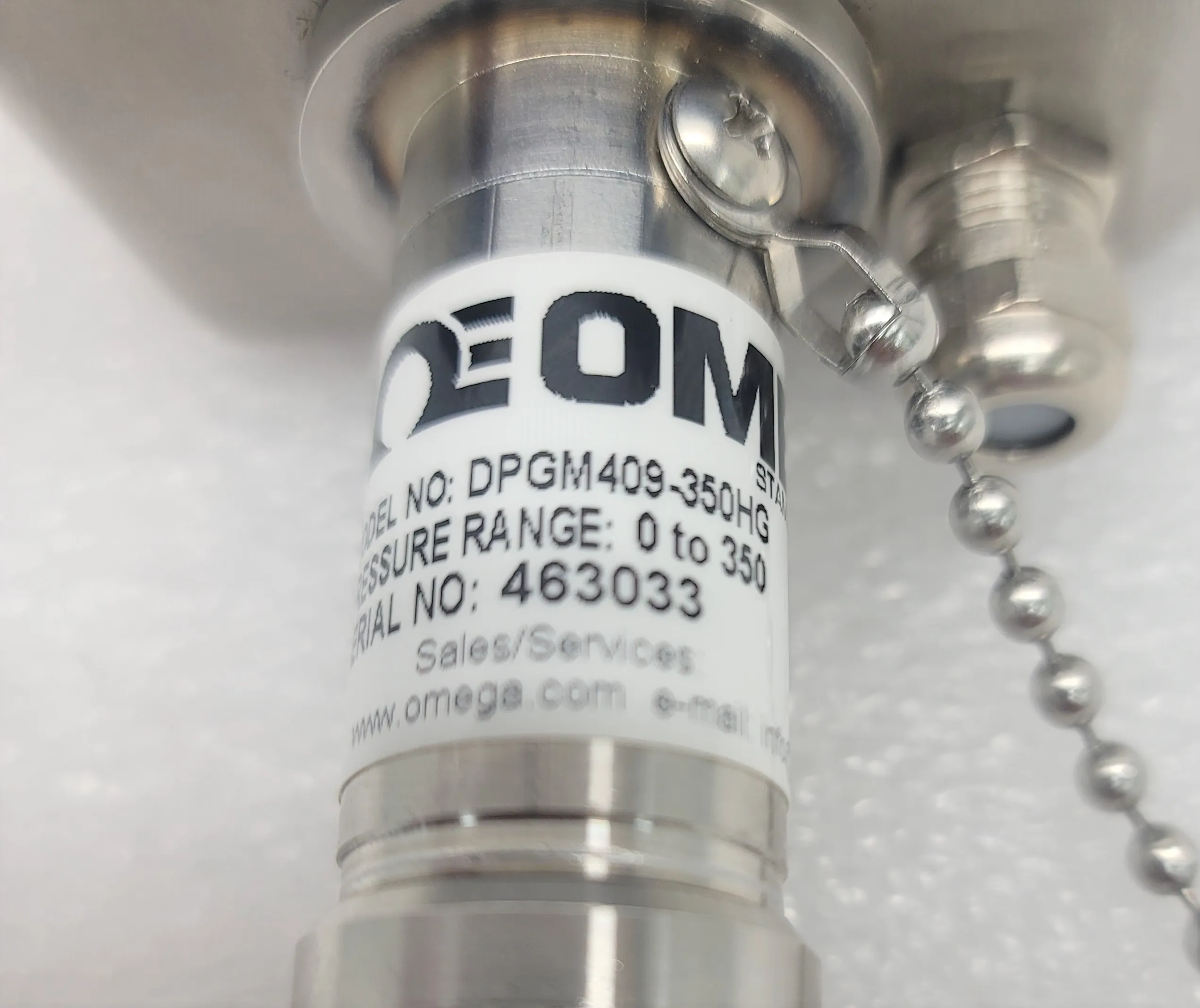 Omega DPGM409-350HG Digital Pressure Gauge with 0.08% Accuracy
