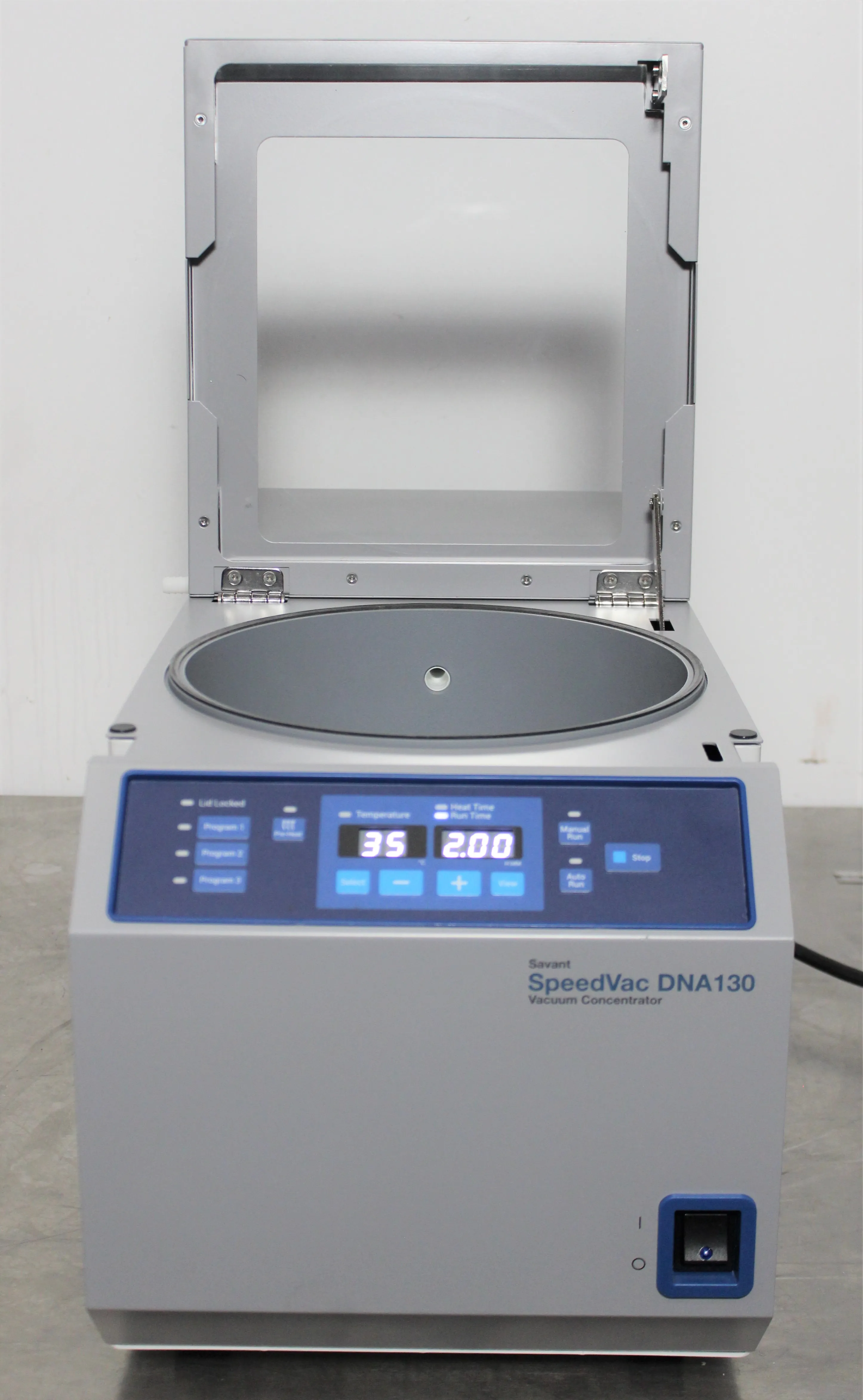Thermo Scientific SpeedVac DNA 130 Vacuum Concentrator System with 36 x 1.5-2.0 ml Rotor