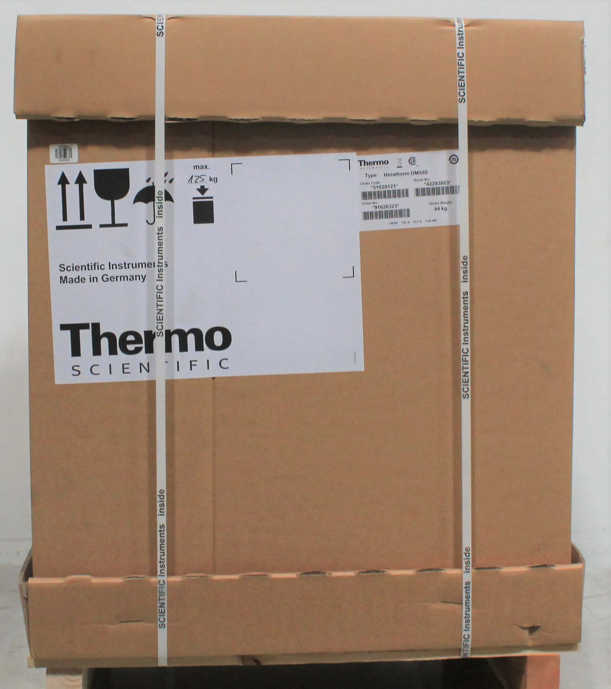 Thermo Fisher OMS60 Laboratory Oven - 2.3 Cubic Feet / 66 Liters
