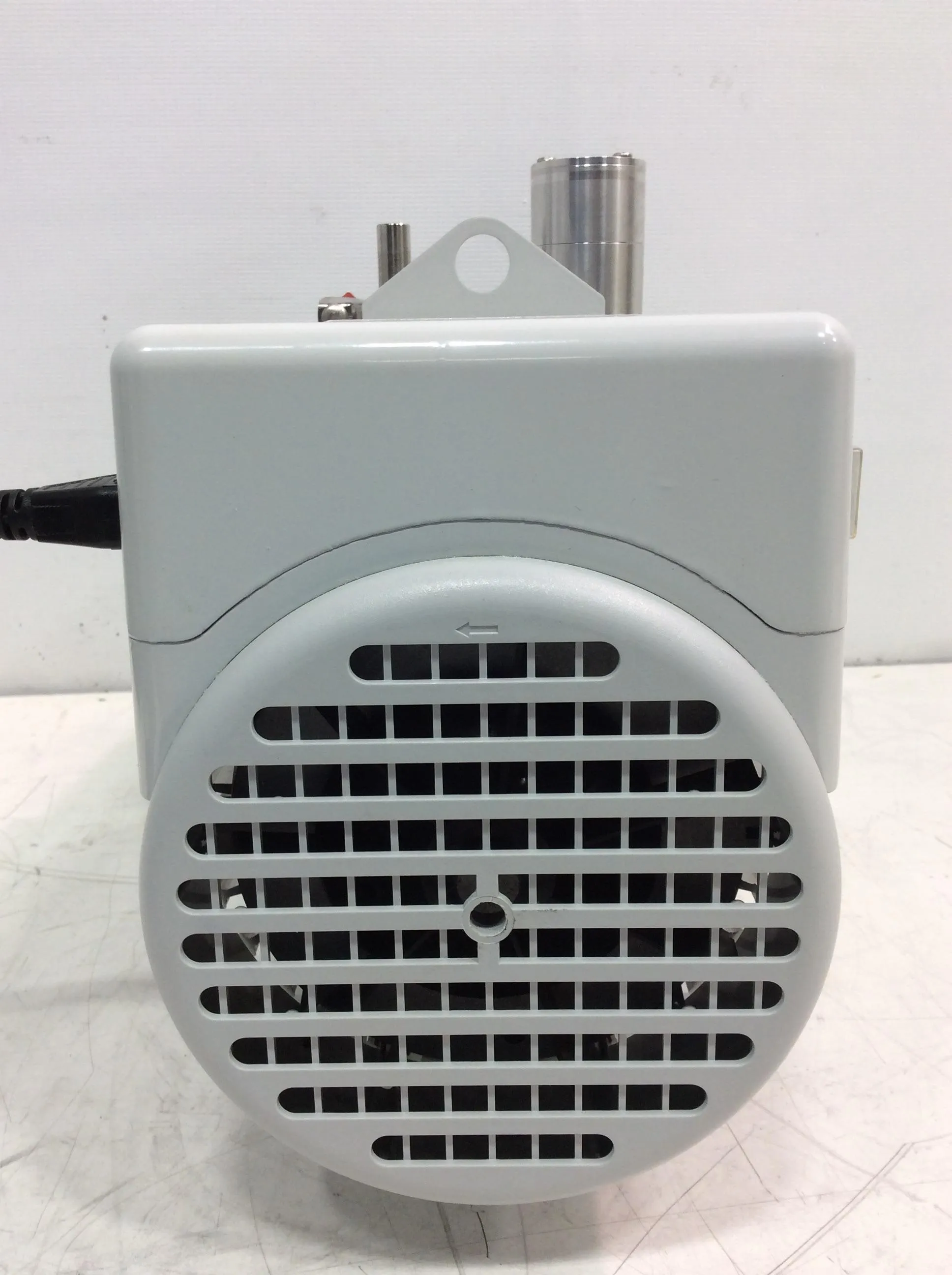 Edwards RV8 115/230V, 1-ph, 50/60Hz Vacuum Pump