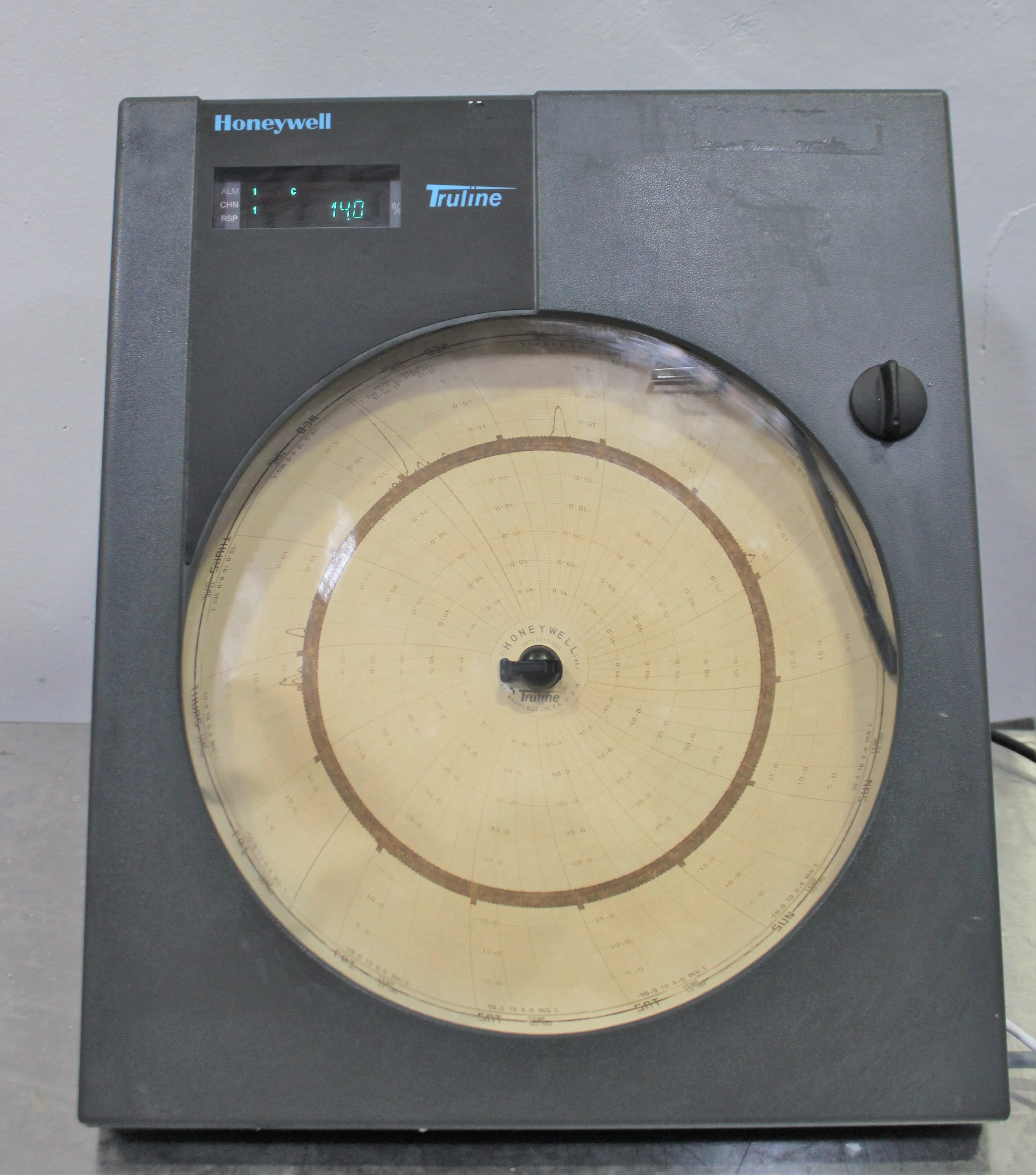 Honeywell DR45AT Microprocessor-Based Chart Recorder - Used