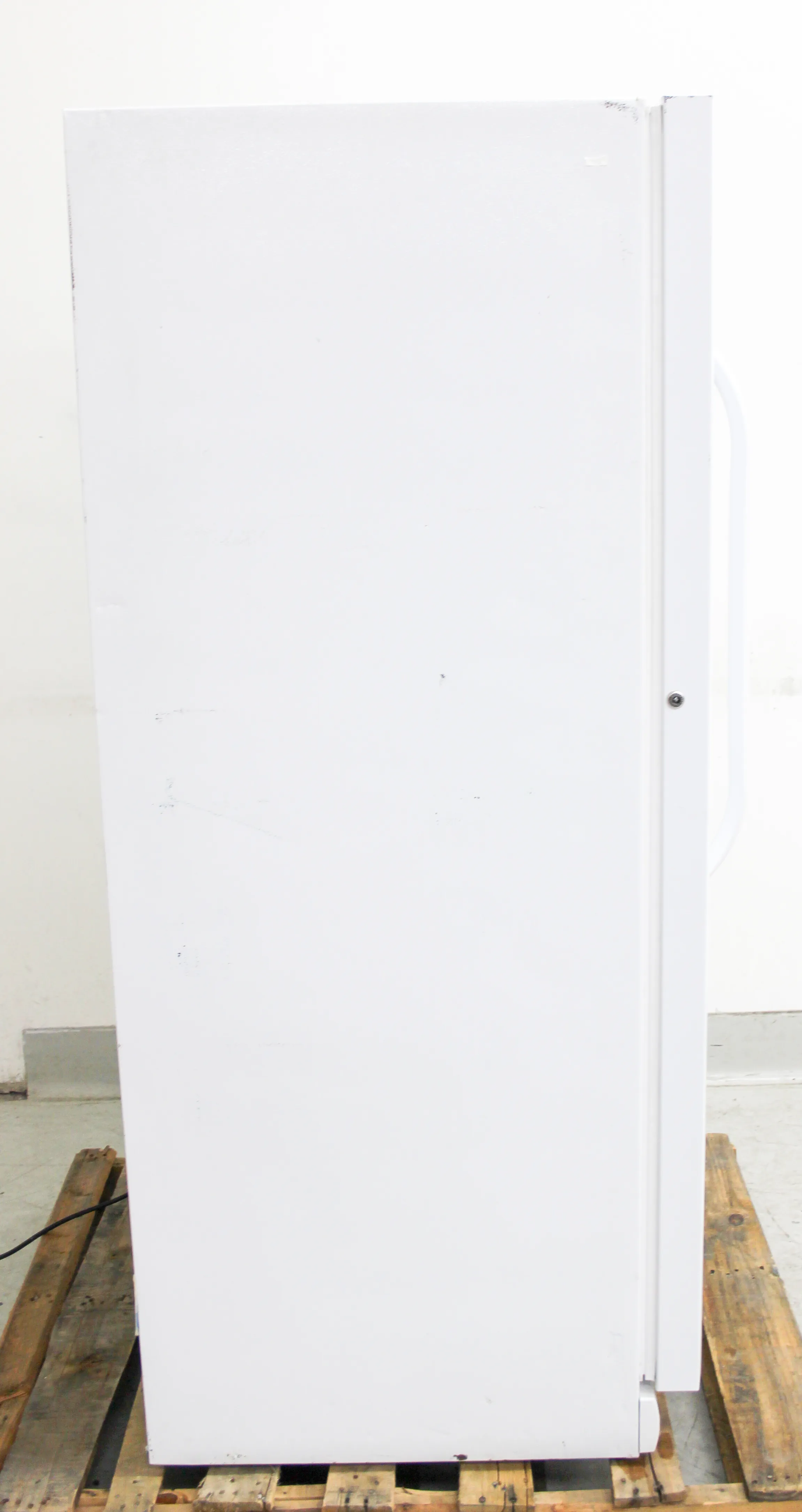 Frigidaire 17.4 Cu. Ft. Upright Freezer Model FFFU17M1QWA