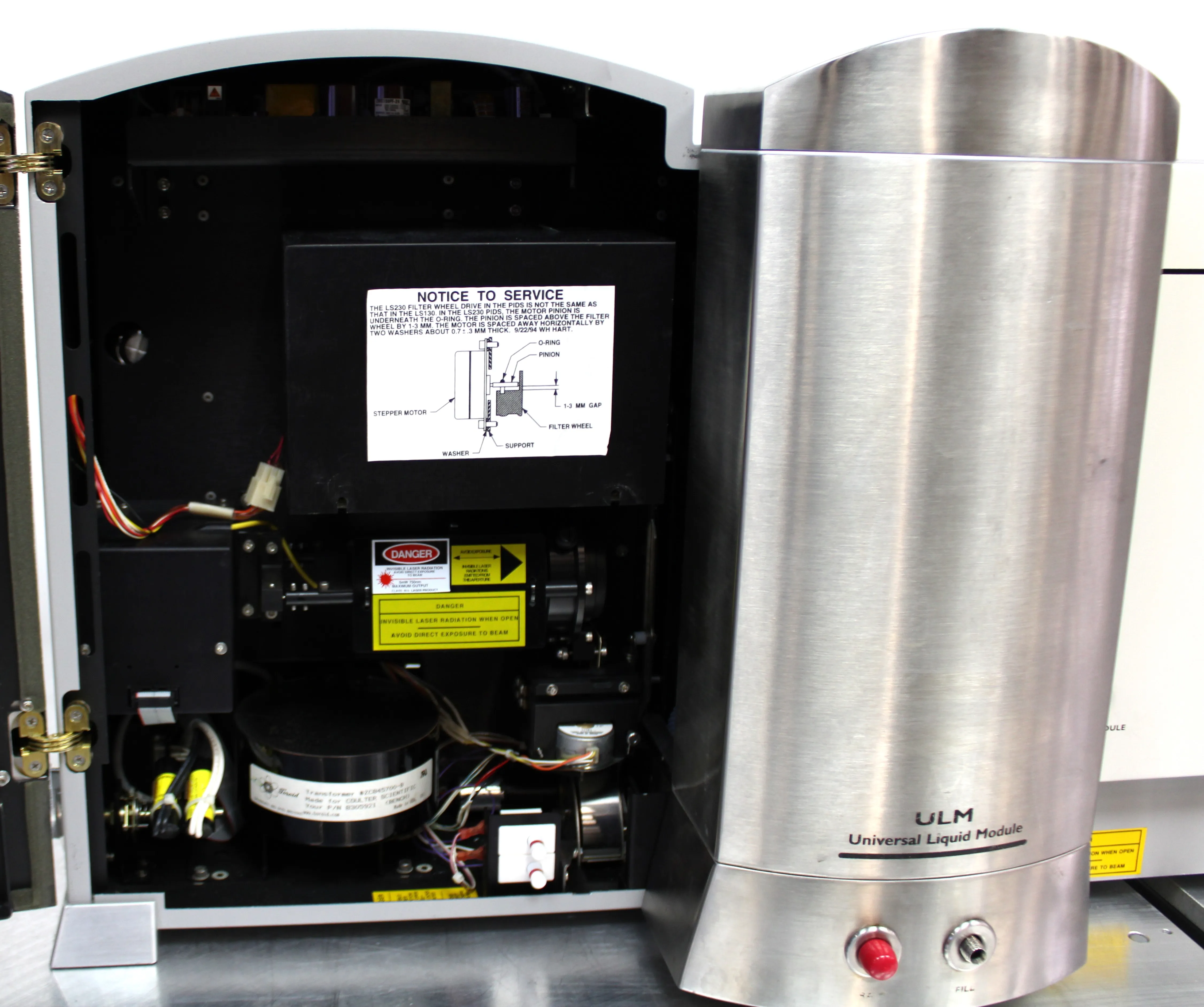 Beckman Coulter LS 13 320 MW Laser Diffraction Particle Size Analyzer with Aqueous Liquid Module (ALM)