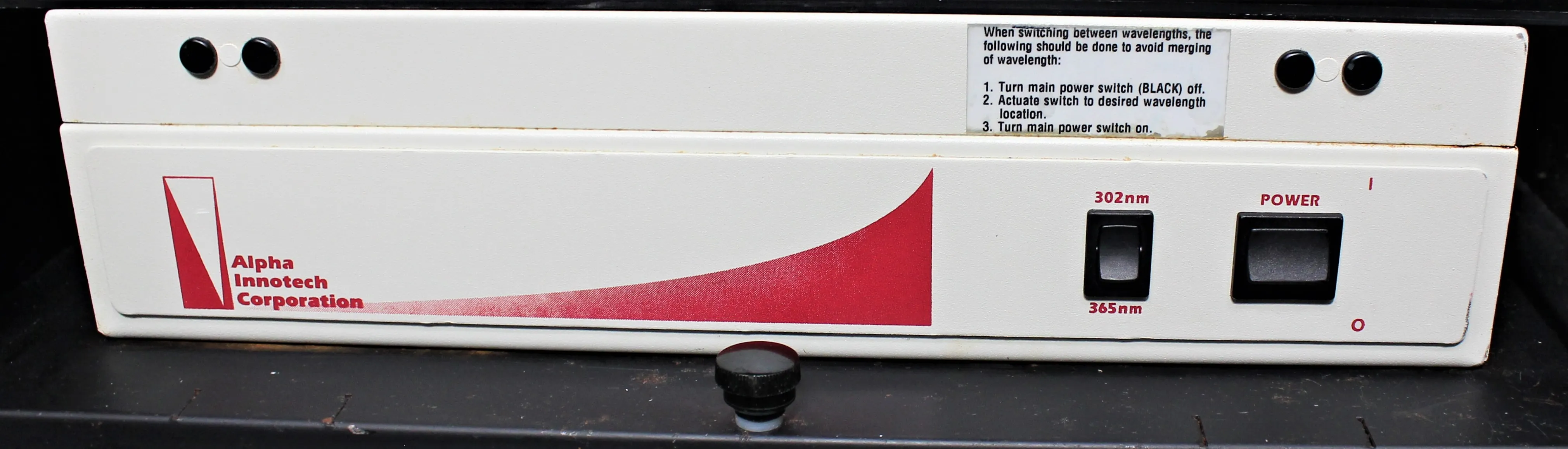 Alpha Innotech 5500 Imaging System with Computer and Software - Used Lab Equipment