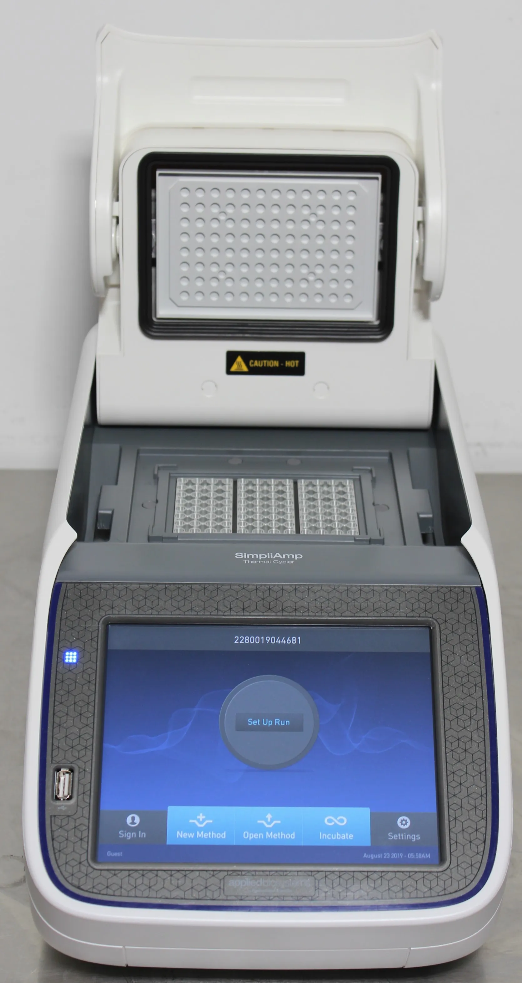 Applied Biosystems PCR Thermal Cycler A24812