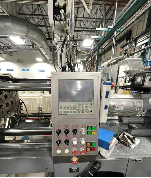 NISSEI Plastic Injection Machine Model NS60-9A