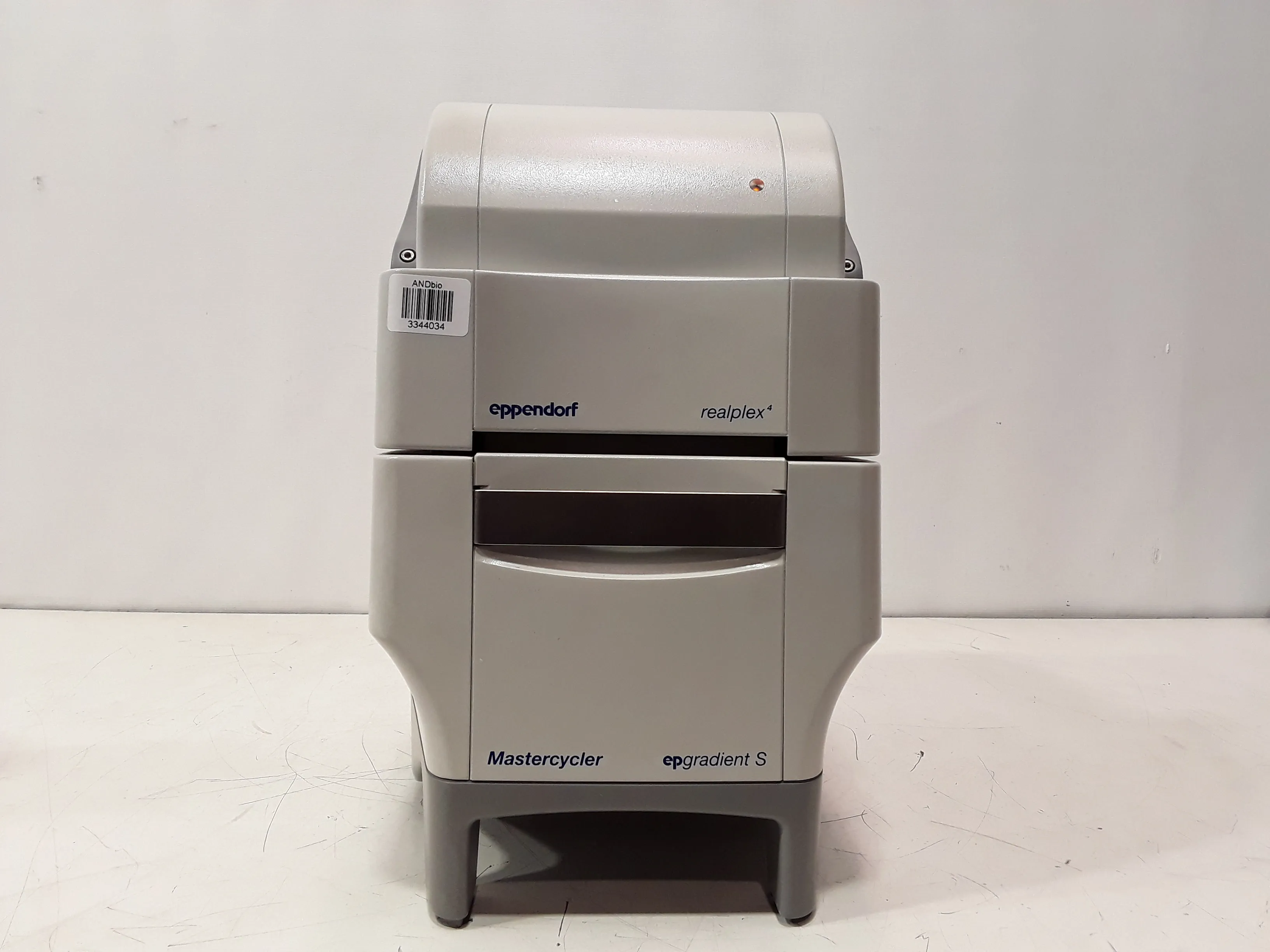 Eppendorf Realplex4Mastercycler epgradient S for Real-Time PCR Applications