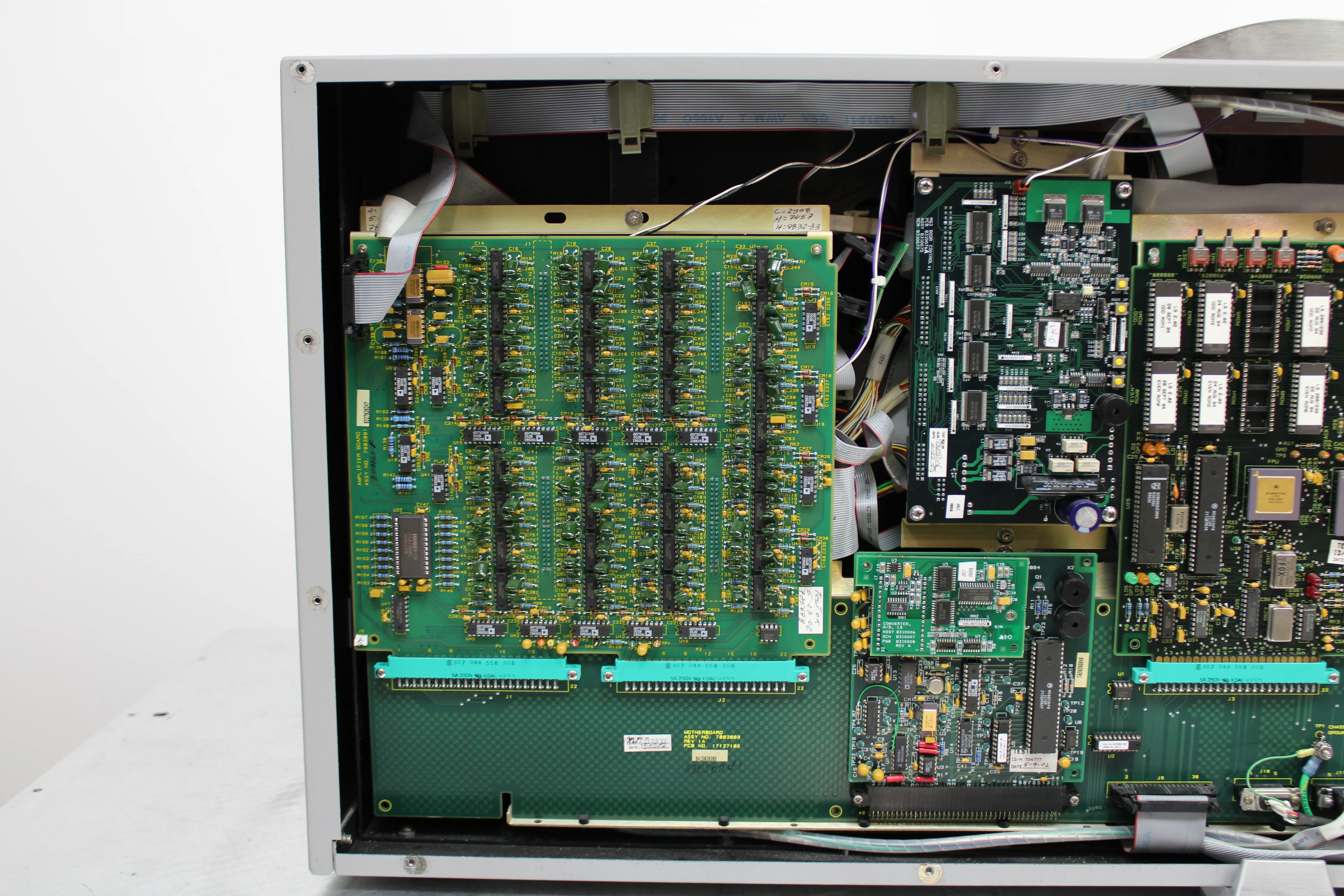 Beckman Coulter LS 13 320 MW Laser Diffraction Particle Size Analyzer with Aqueous Liquid Module (ALM)