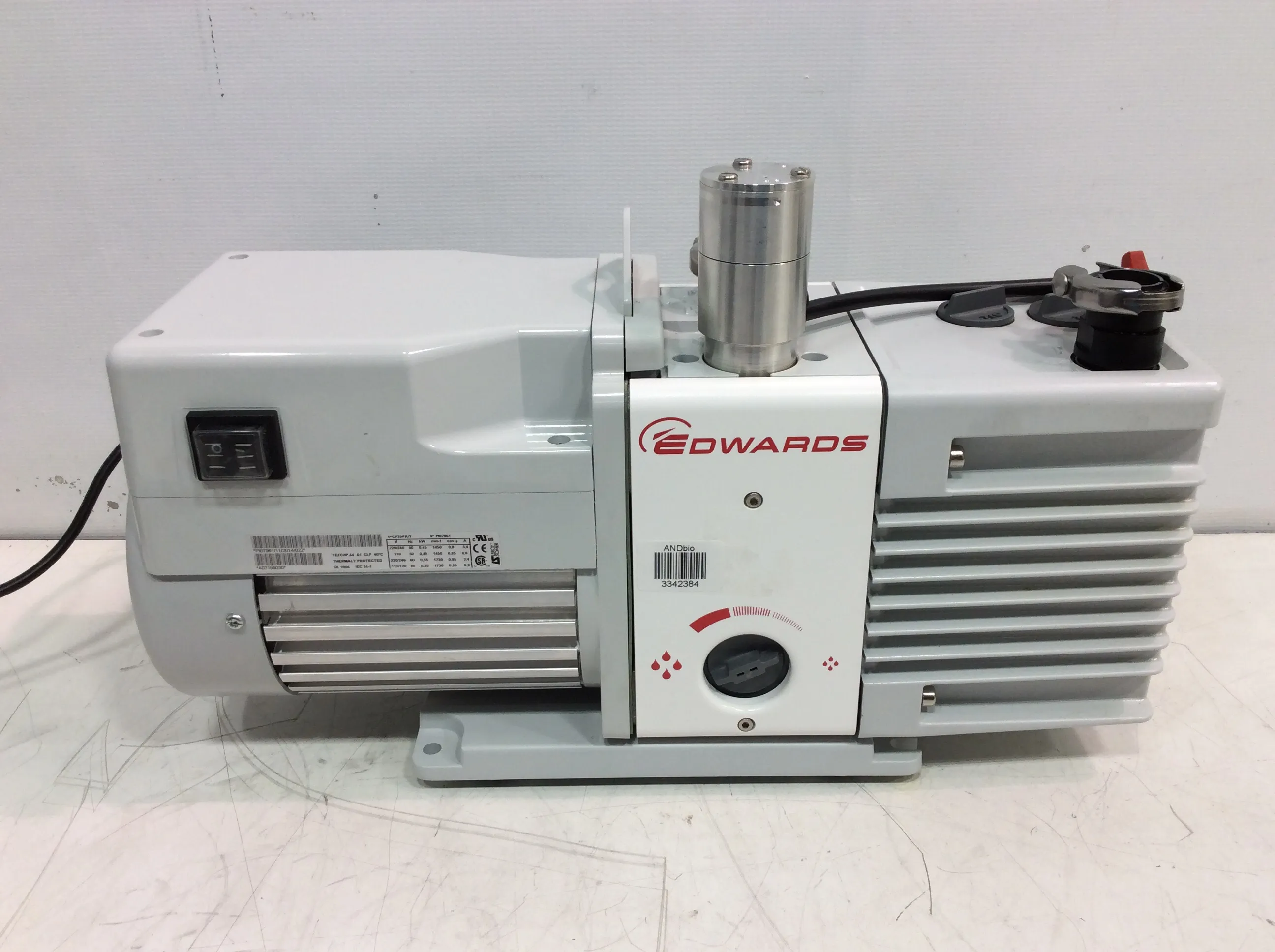 Edwards RV8 115/230V, 1-ph, 50/60Hz Vacuum Pump