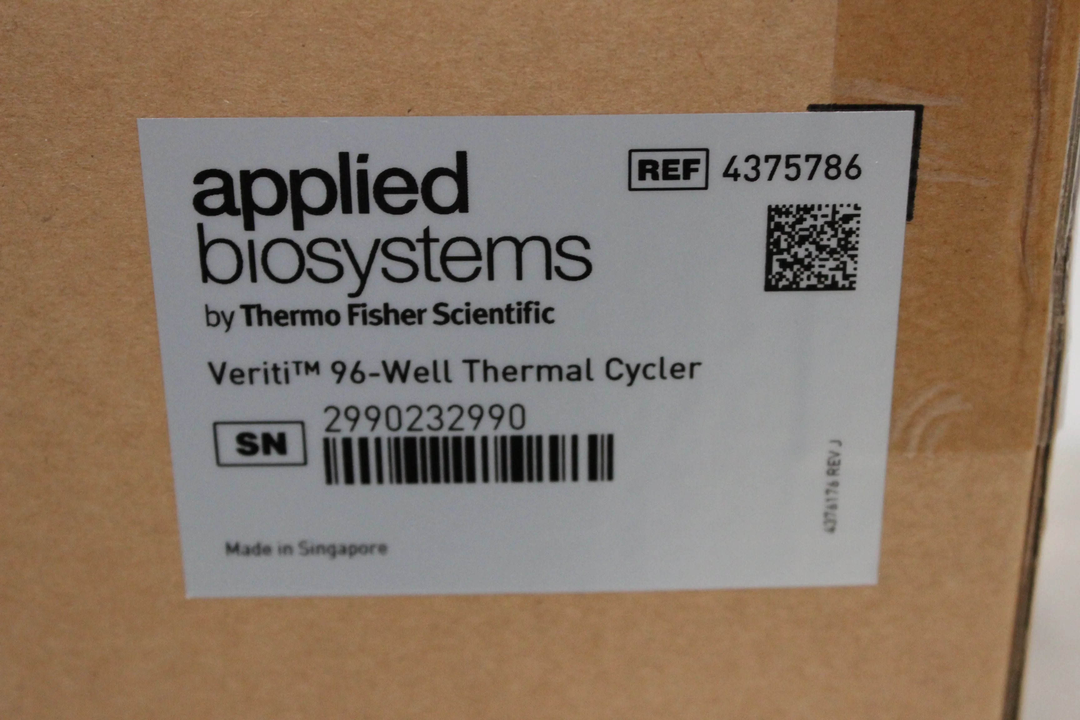 Applied Biosystems Veriti 96-Well Thermal Cycler with VeriFlex Technology 4375786