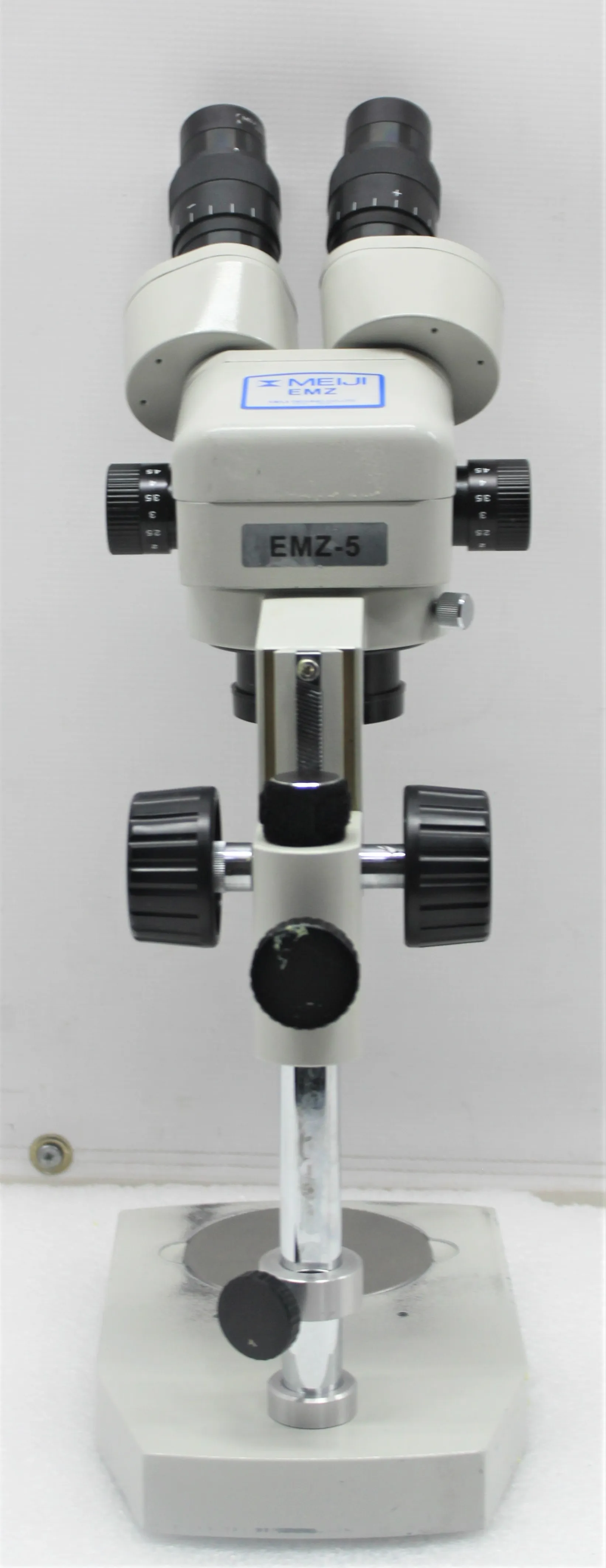 Meiji EMZ-5 Microscope with Greenough Optics and High-Resolution Imaging