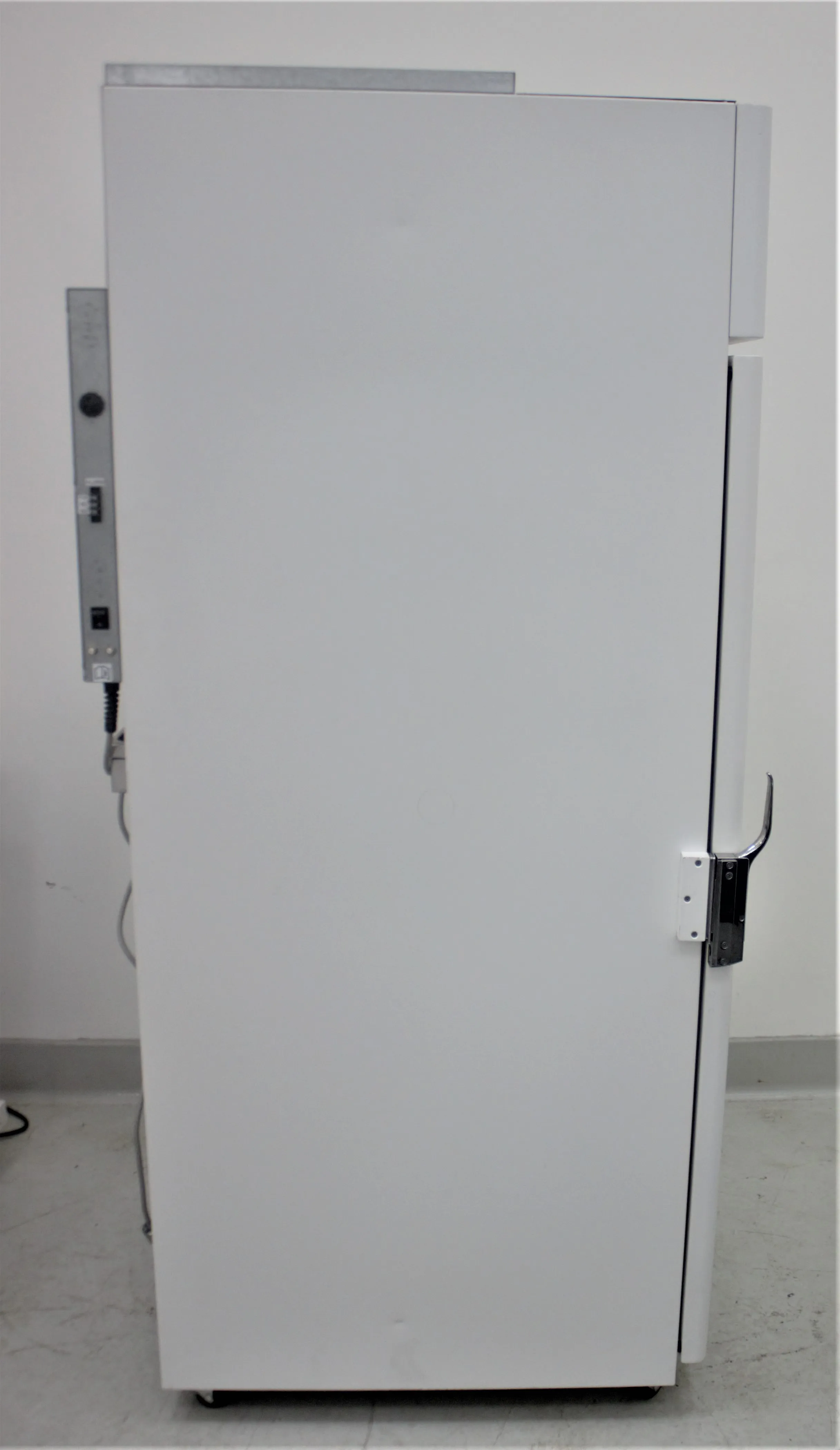 Helmer Horizon Series HLF125 Laboratory Freezer