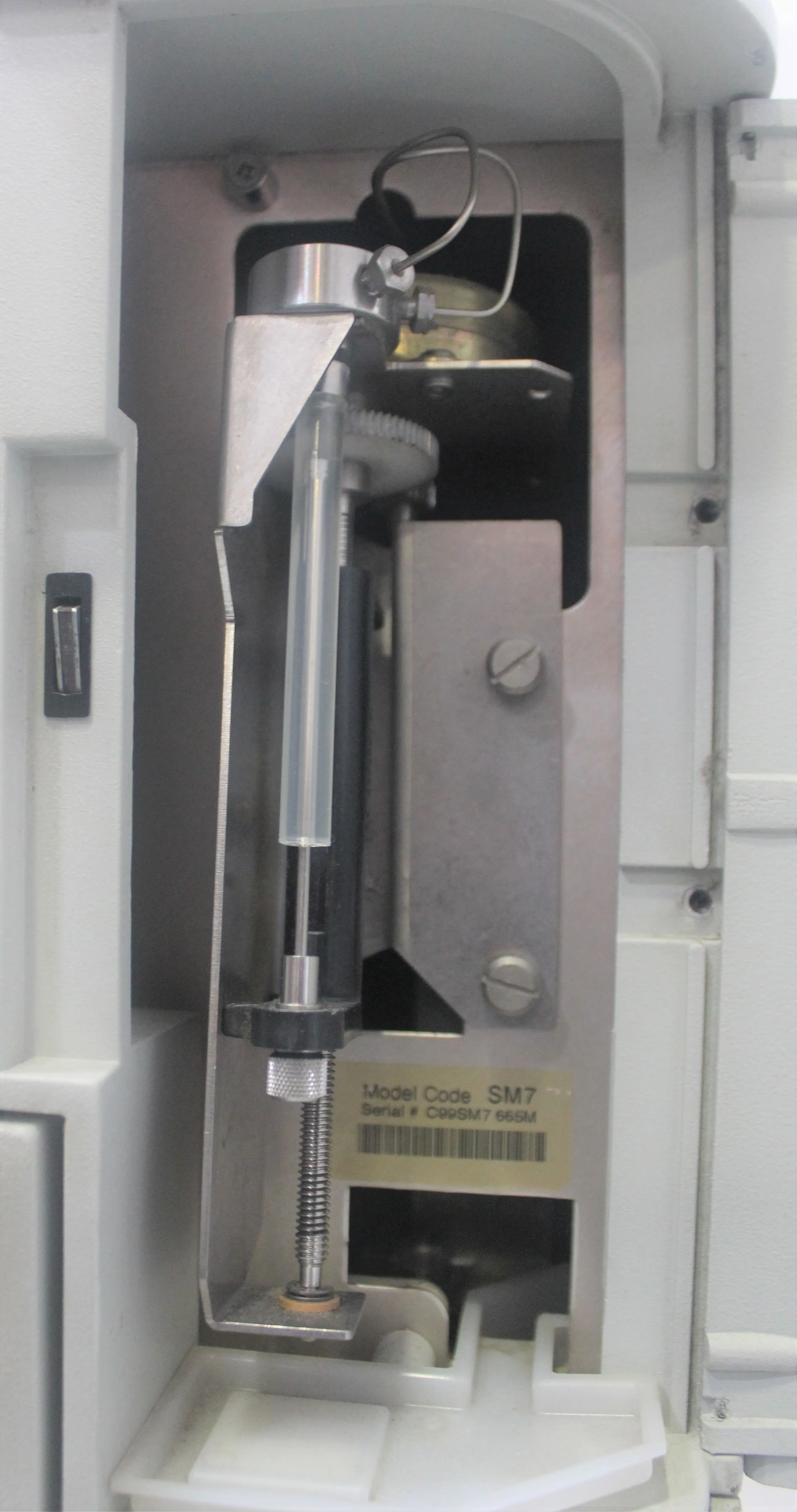 Waters Alliance 2695 Separations Module HPLC / FPLC / GC / CE 240V Class 2 Used 30-Day Warranty