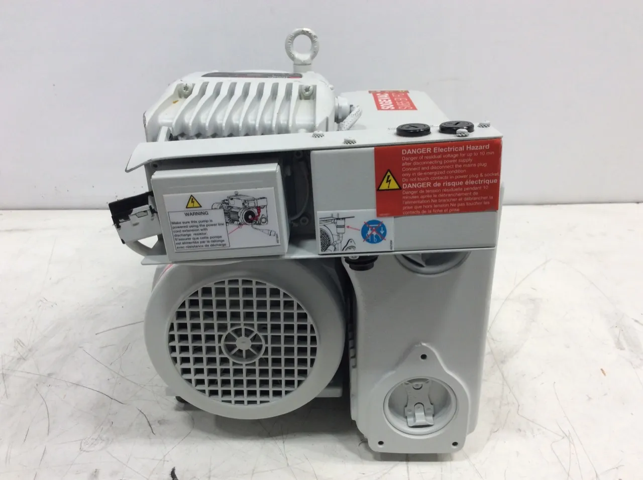 Sogevac SV65 BI FC Single Stage Oil Sealed Rotary Vane Vacuum Pump 1.1 Torr