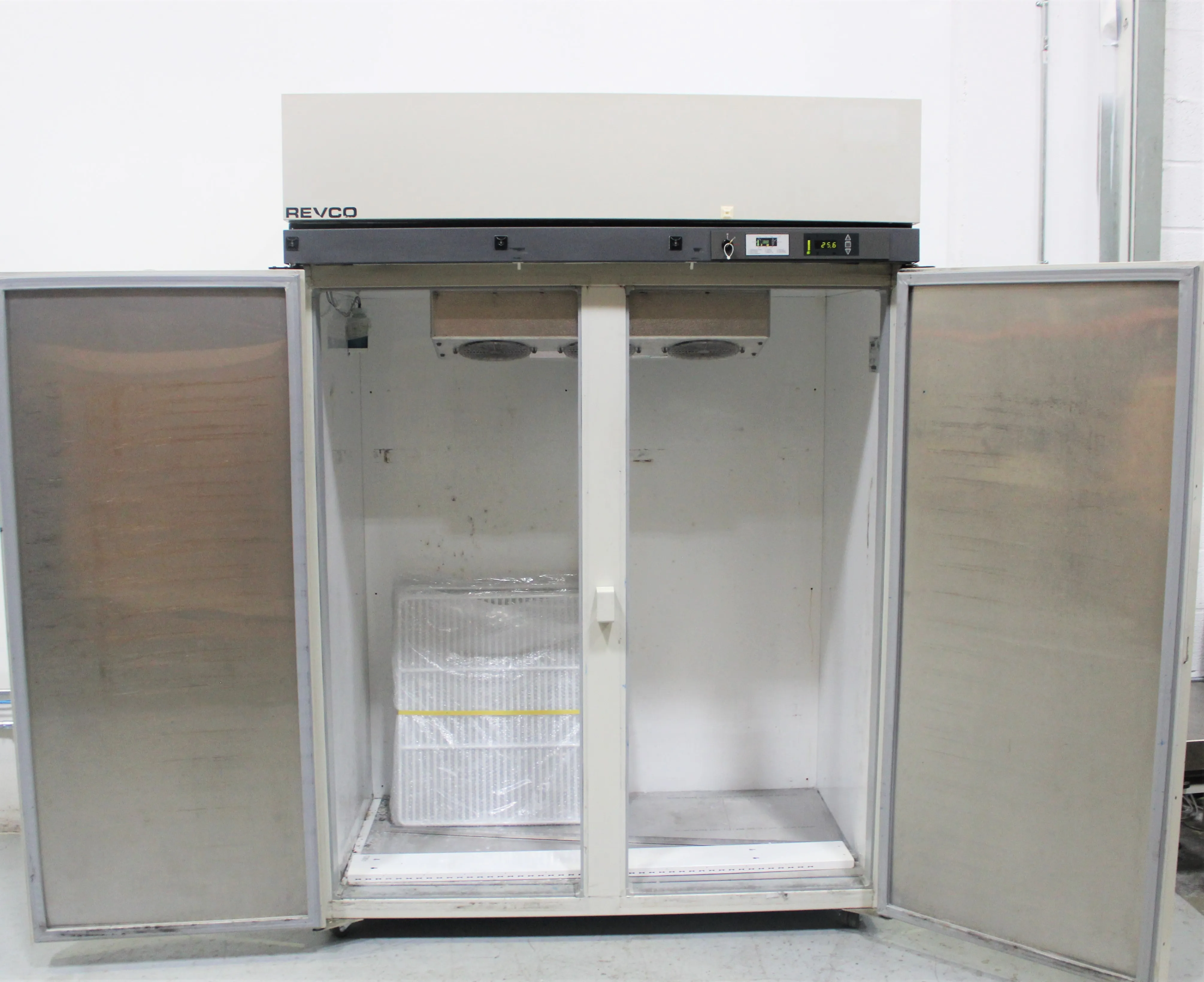 Revco ULT5030D18 -30C High-Performance Lab Freezer - Salvage, Needs Repairs - AS-IS Sale