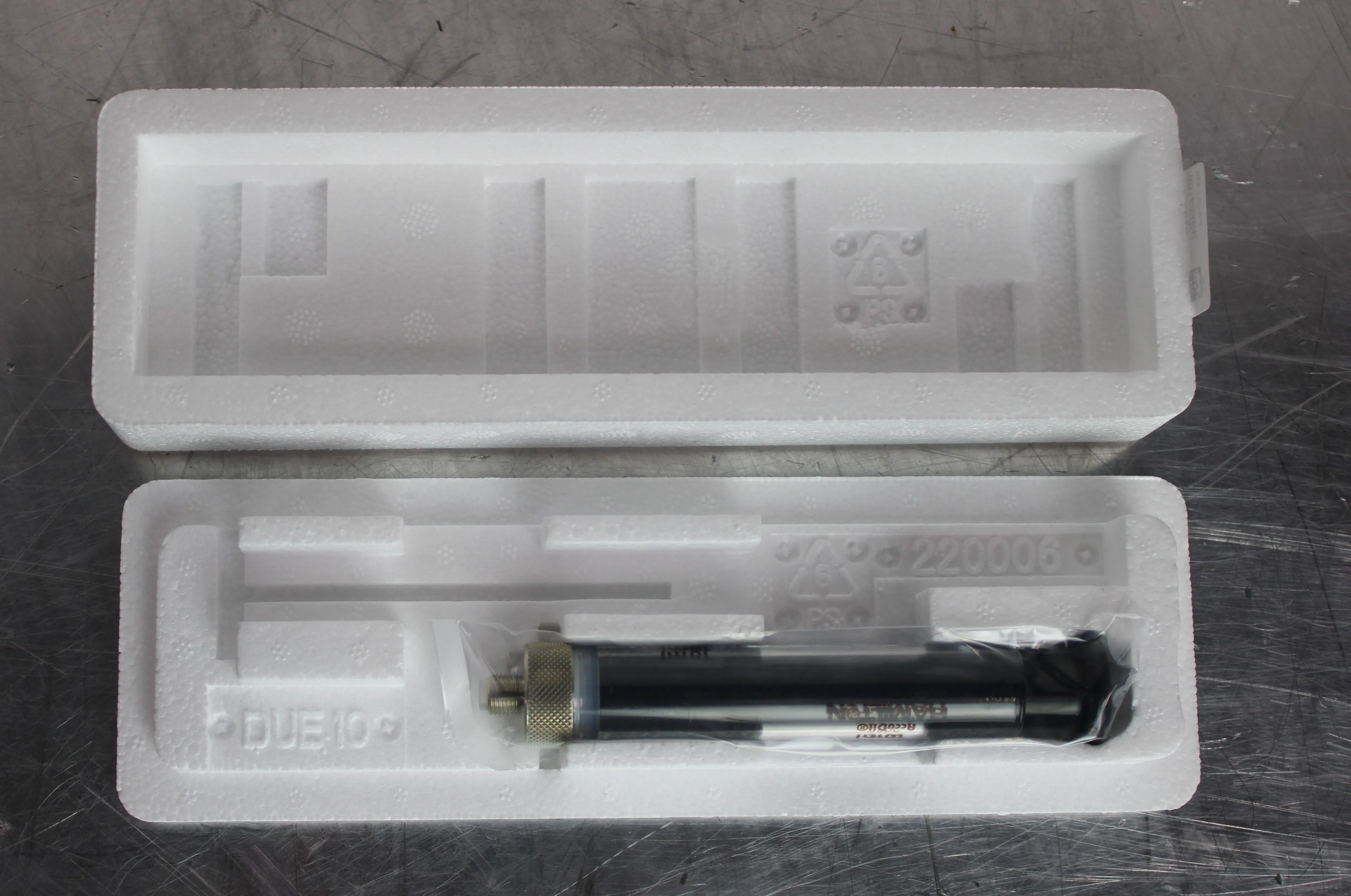 Hamilton 10 mL Model 1010 AD SAL M8 Threads Syringe