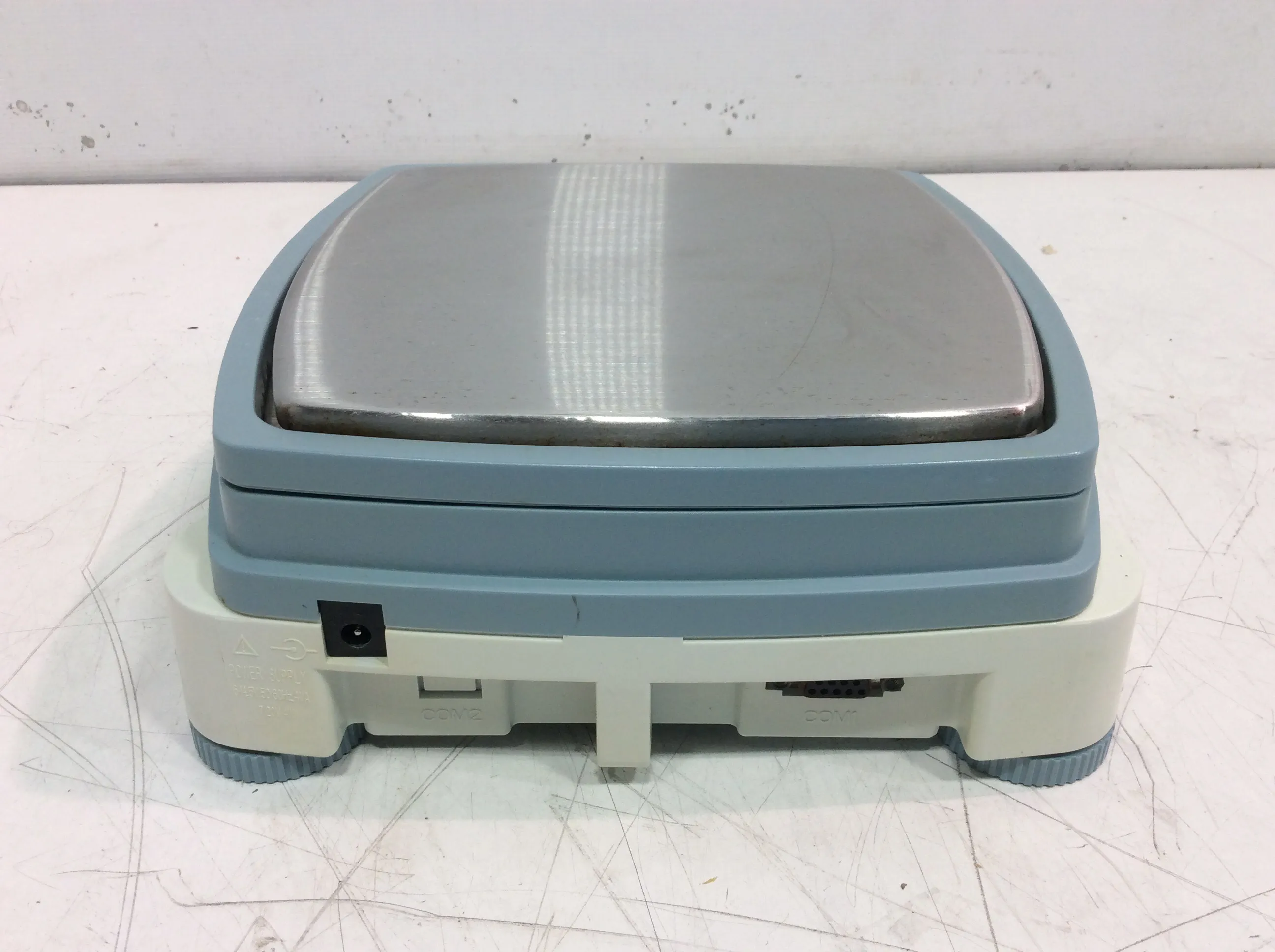 Ohaus Adventure Pro AV8101C Balance Scale
