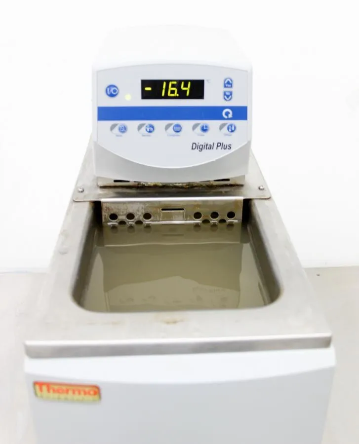 Thermo Scientific Neslab RTE 7 Digital Plus Recirculating Chiller 271103200200