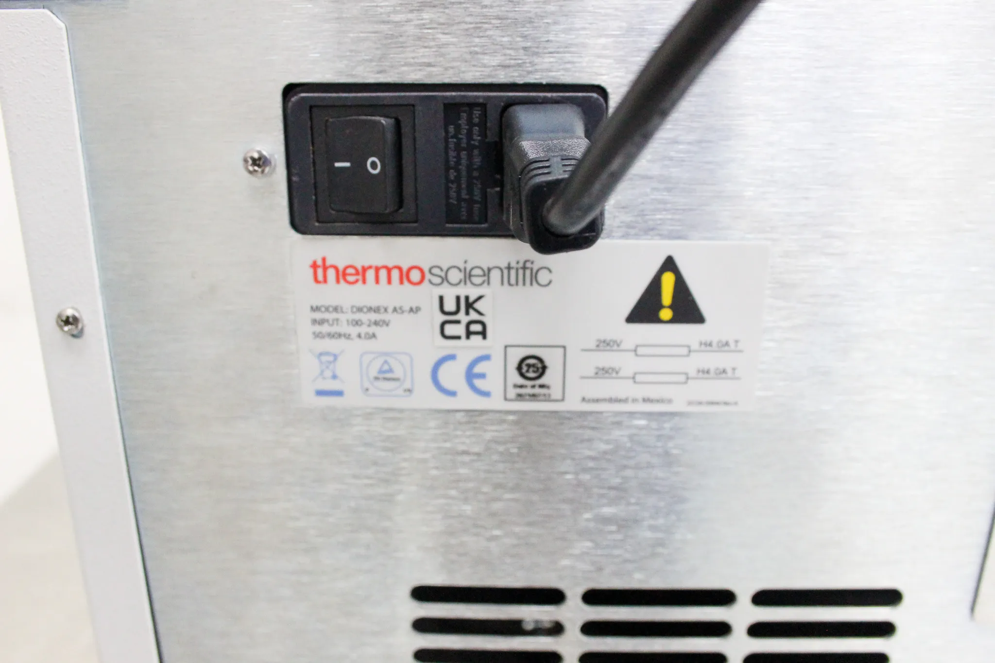 Thermo Scientific Dionex Autosampler AS-AP P/N 074922 (AS IS FOR PARTS)