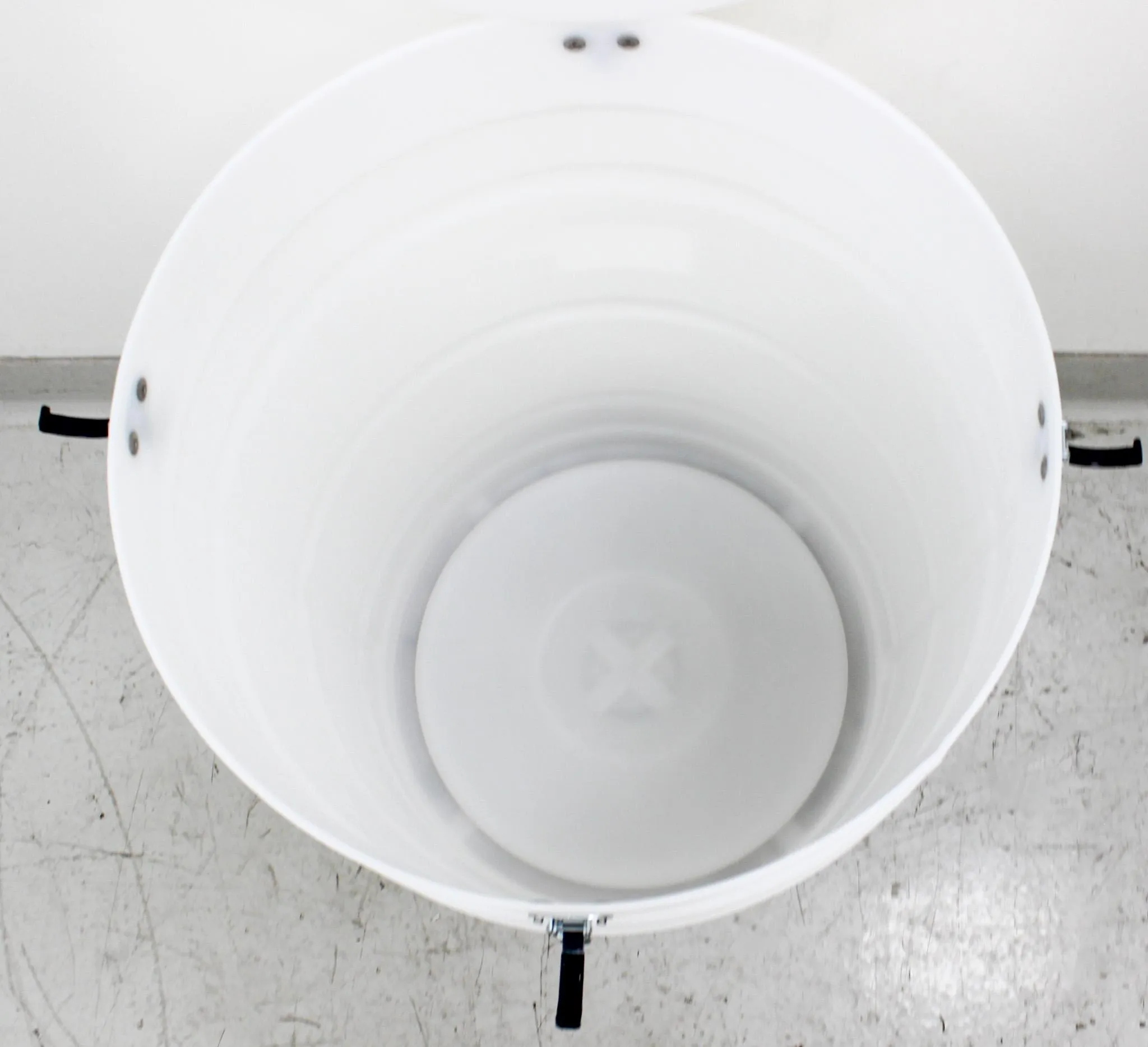 Cytiva SH30221.28 HyClone HyPure WFI Quality Water Storage Container 200L
