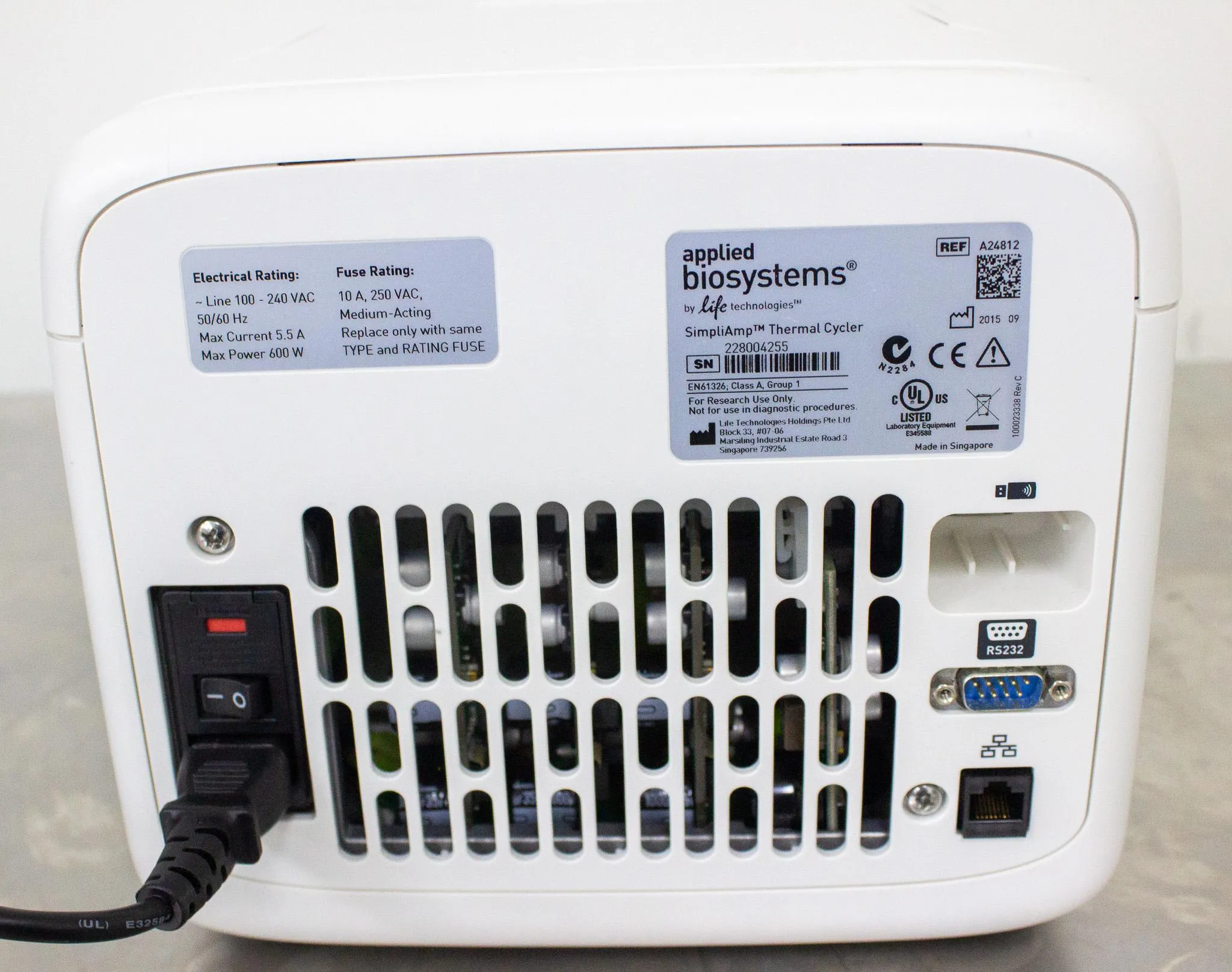 Applied Biosystems SimpliAmp Thermal Cycler A24812