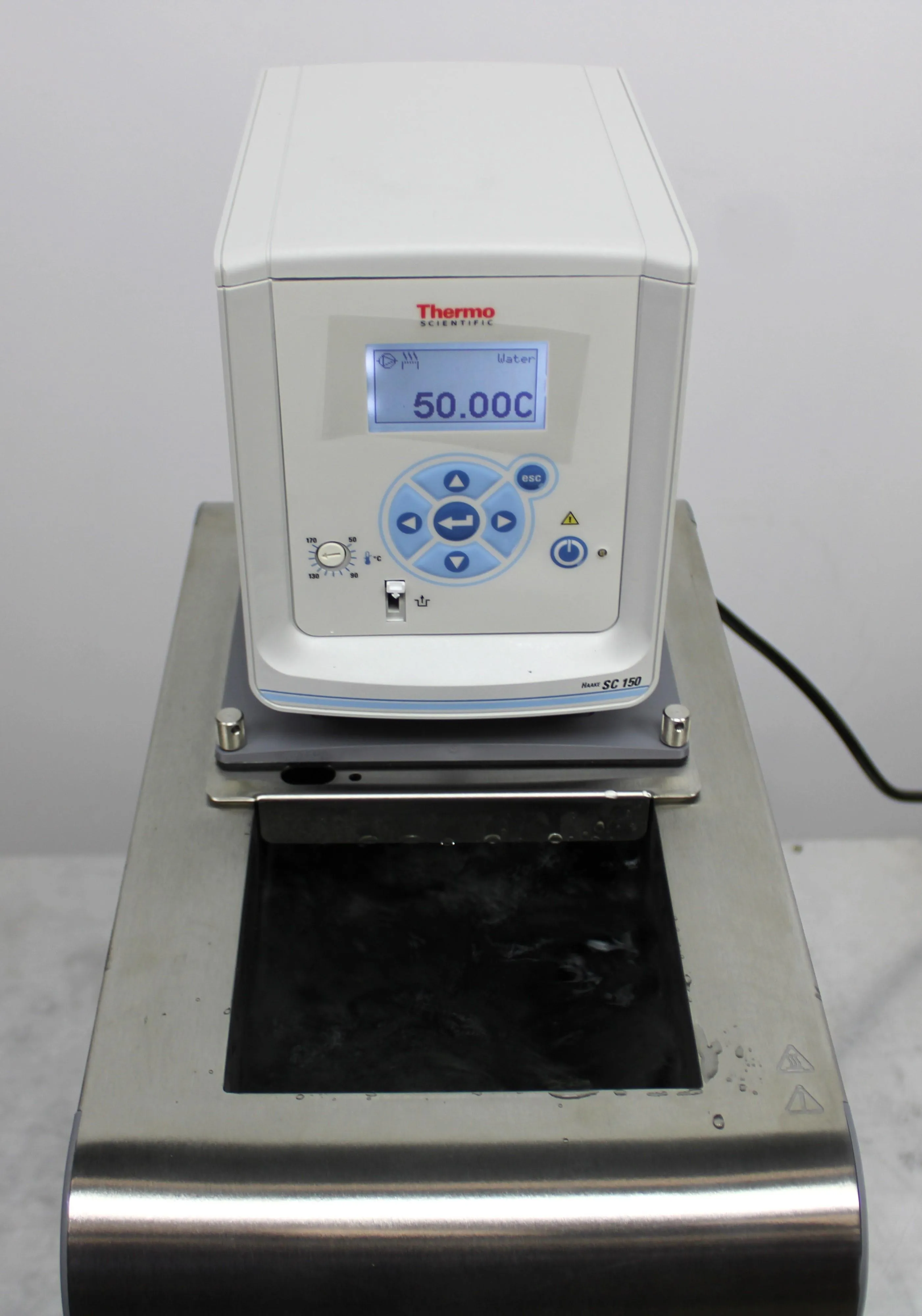 Thermo Scientific ARCTIC A10 Refrigerated Circulator - Thermo Fisher Scientific - Used