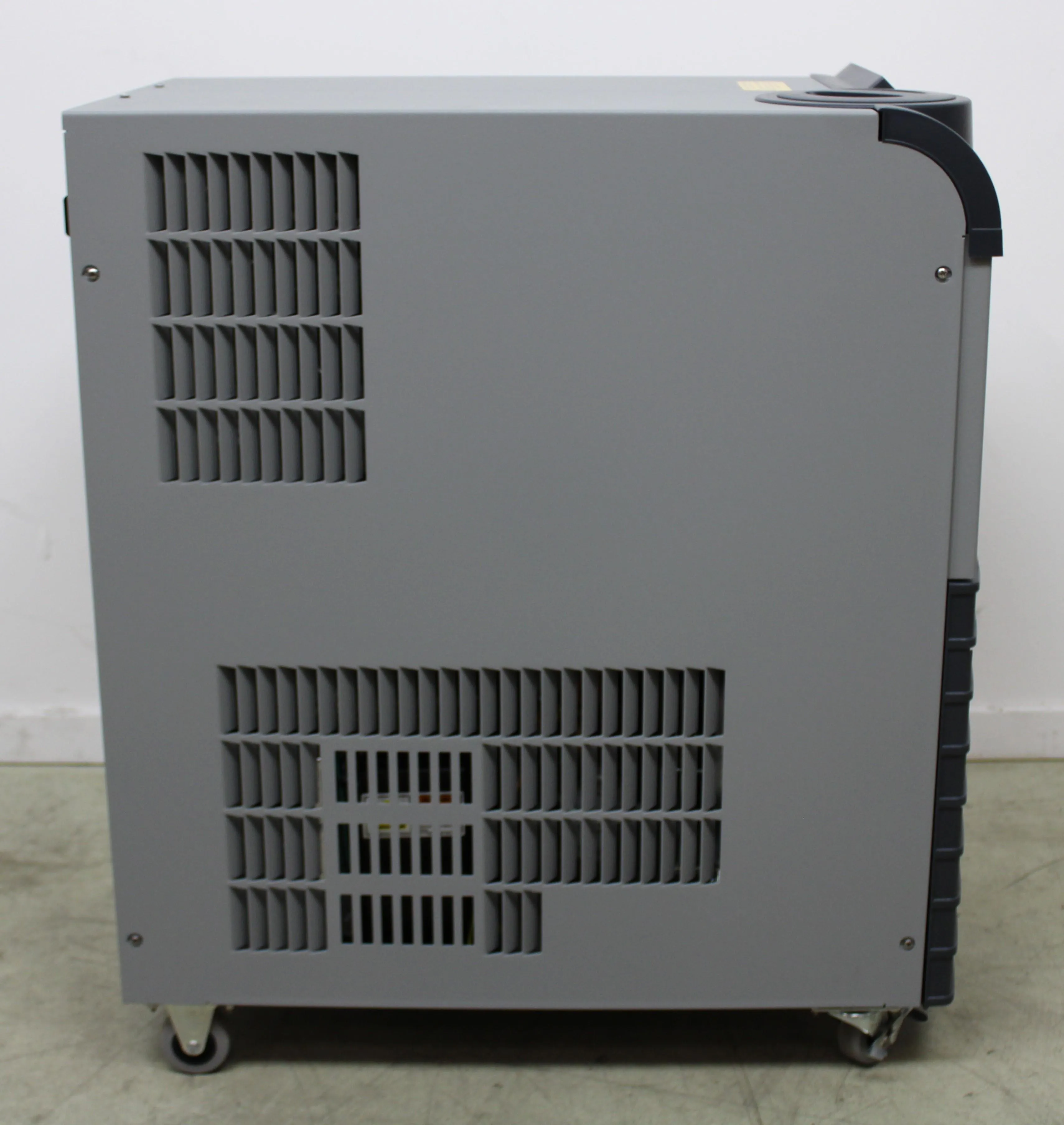 Thermo Scientific ThermoFlex 1400 Recirculating Chiller TF1400
