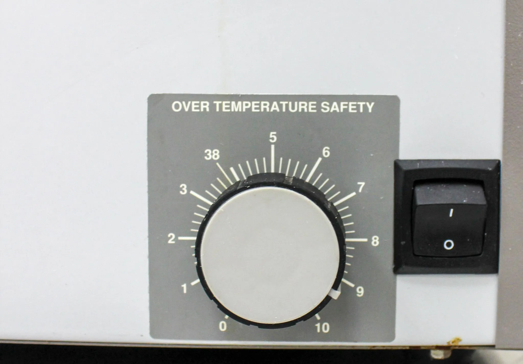 VWR Scientific Digital Heated Water Bath Model: 1225