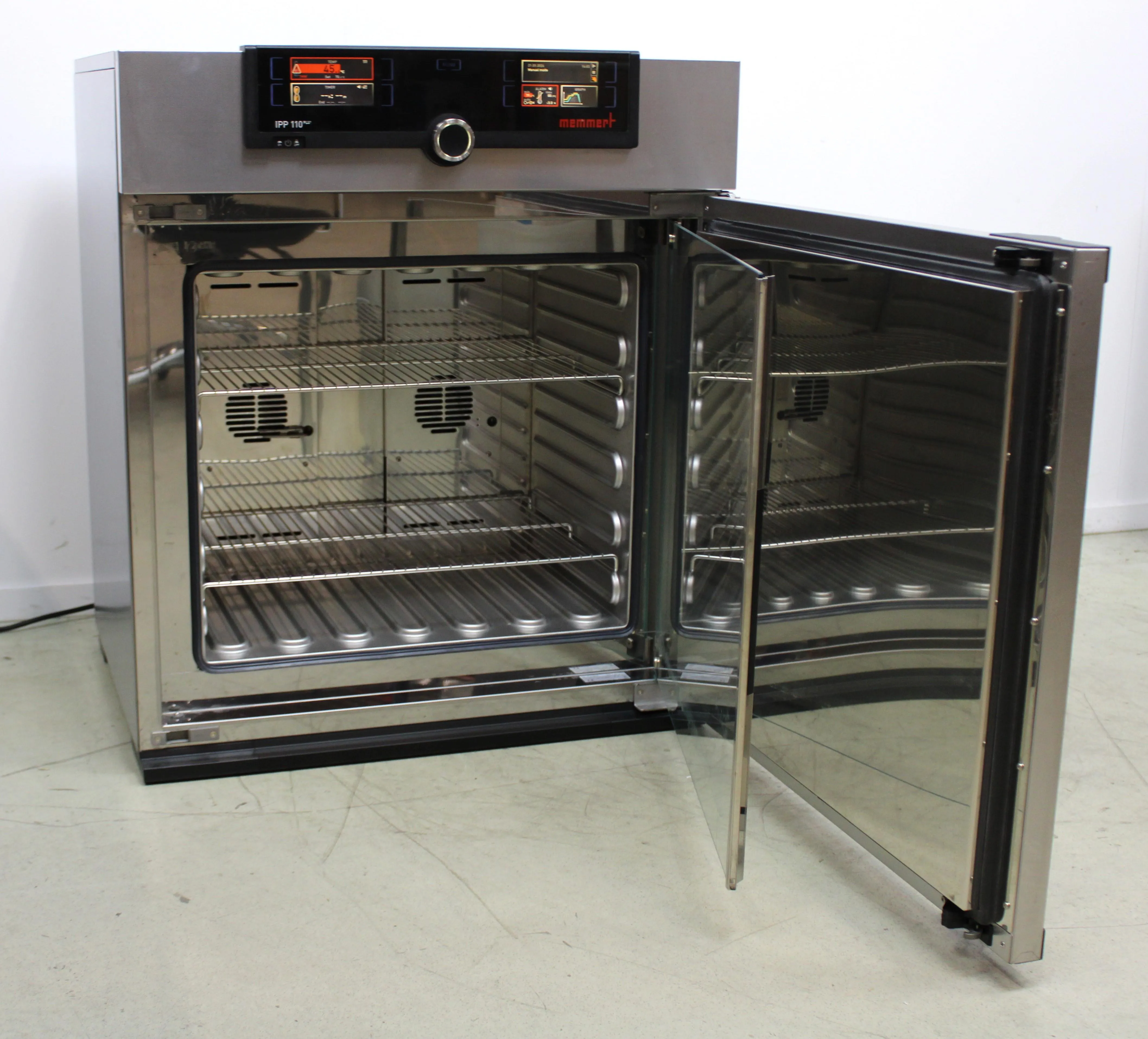 Memmert IPP110 Plus Cooled Incubator with Peltier Elements, V415.0114