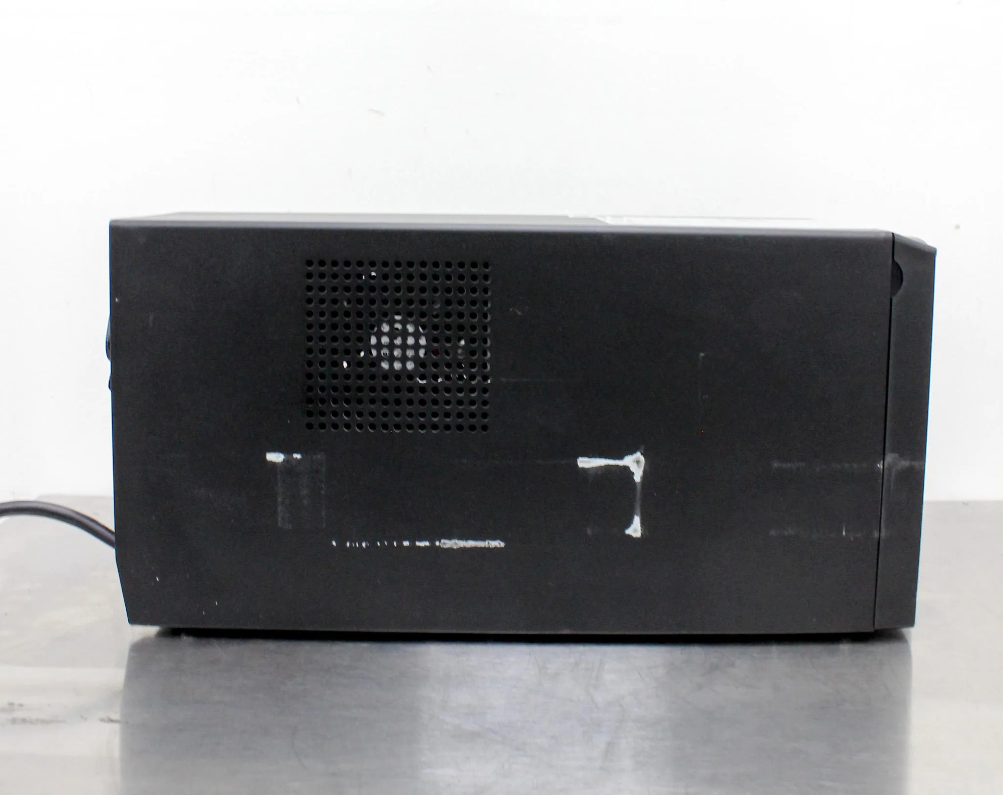 APC Power supply Smart-UPS 1500 model: SMT1500