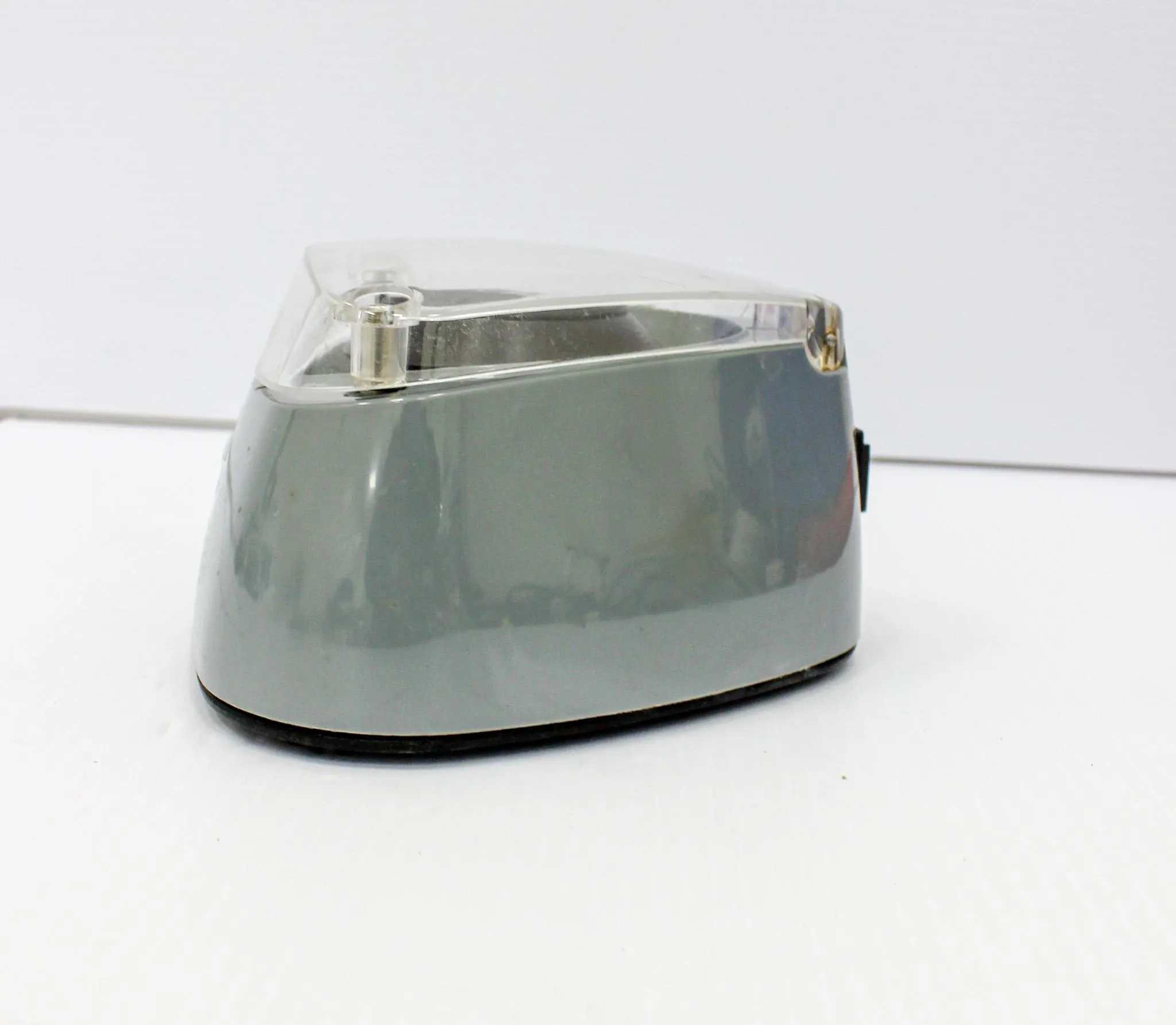 VWR Mini Centrifuge with 8-Place Rotor