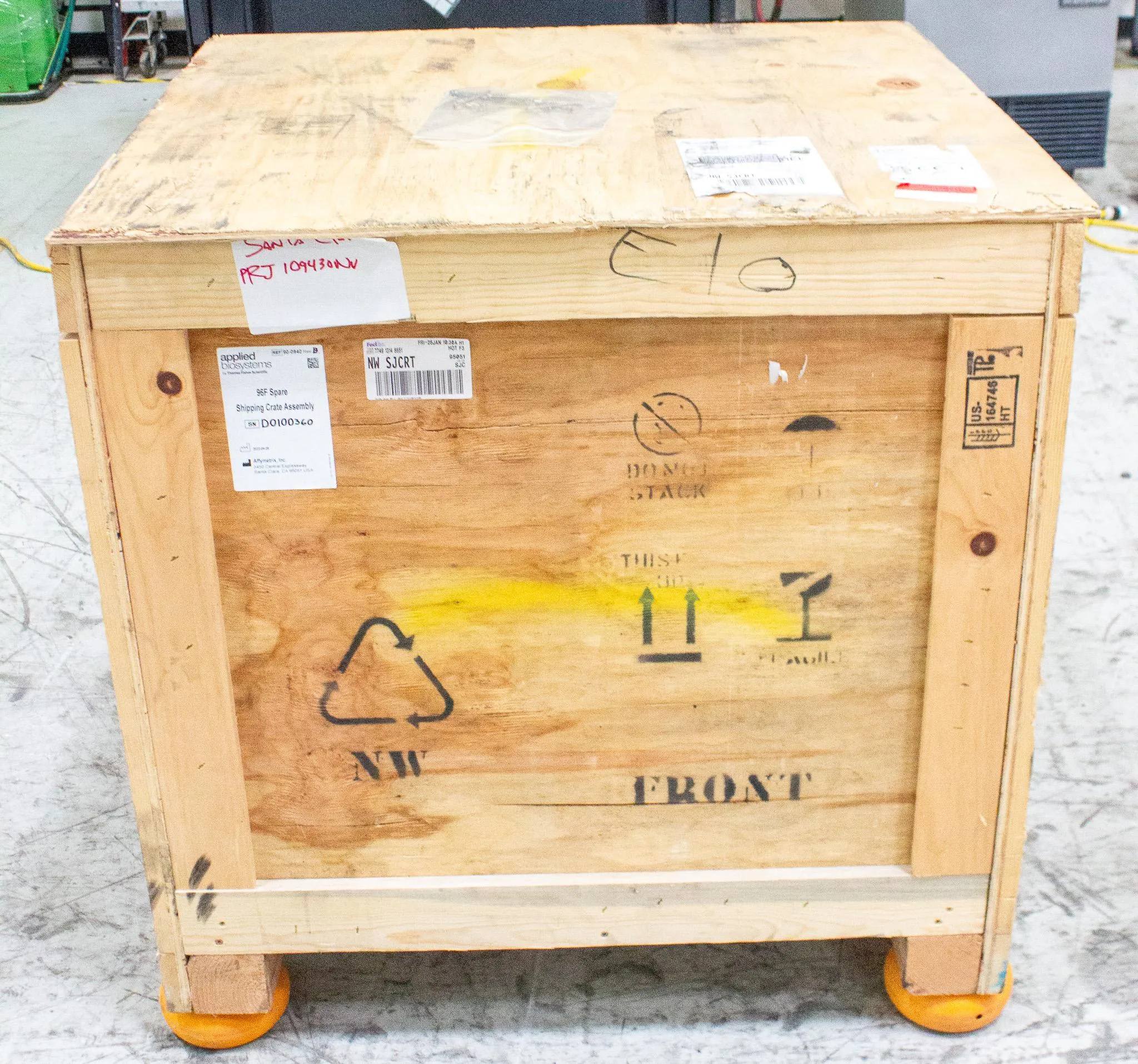 Affymetrix GeneTitan Instrument P/N 00-0356