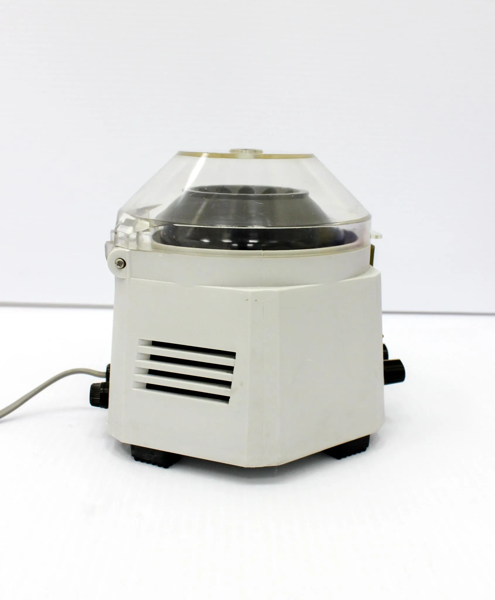 HANIL Microcentrifuge Micro-12
