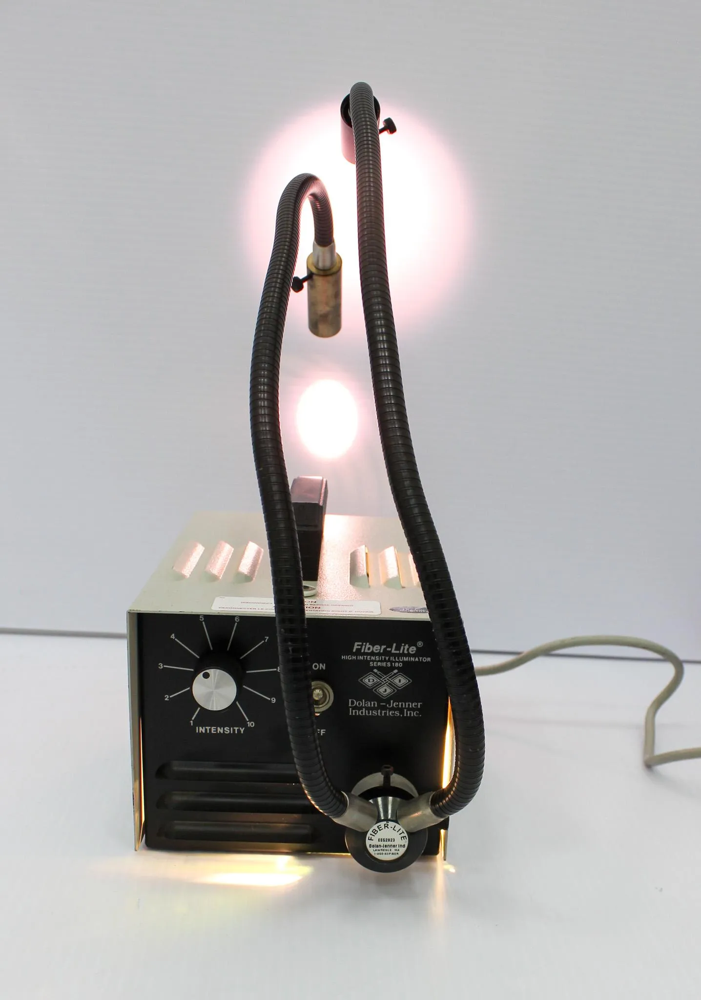 Dolan Jenner Industries Fiber-Lite High Intensity Illuminator Model: 180