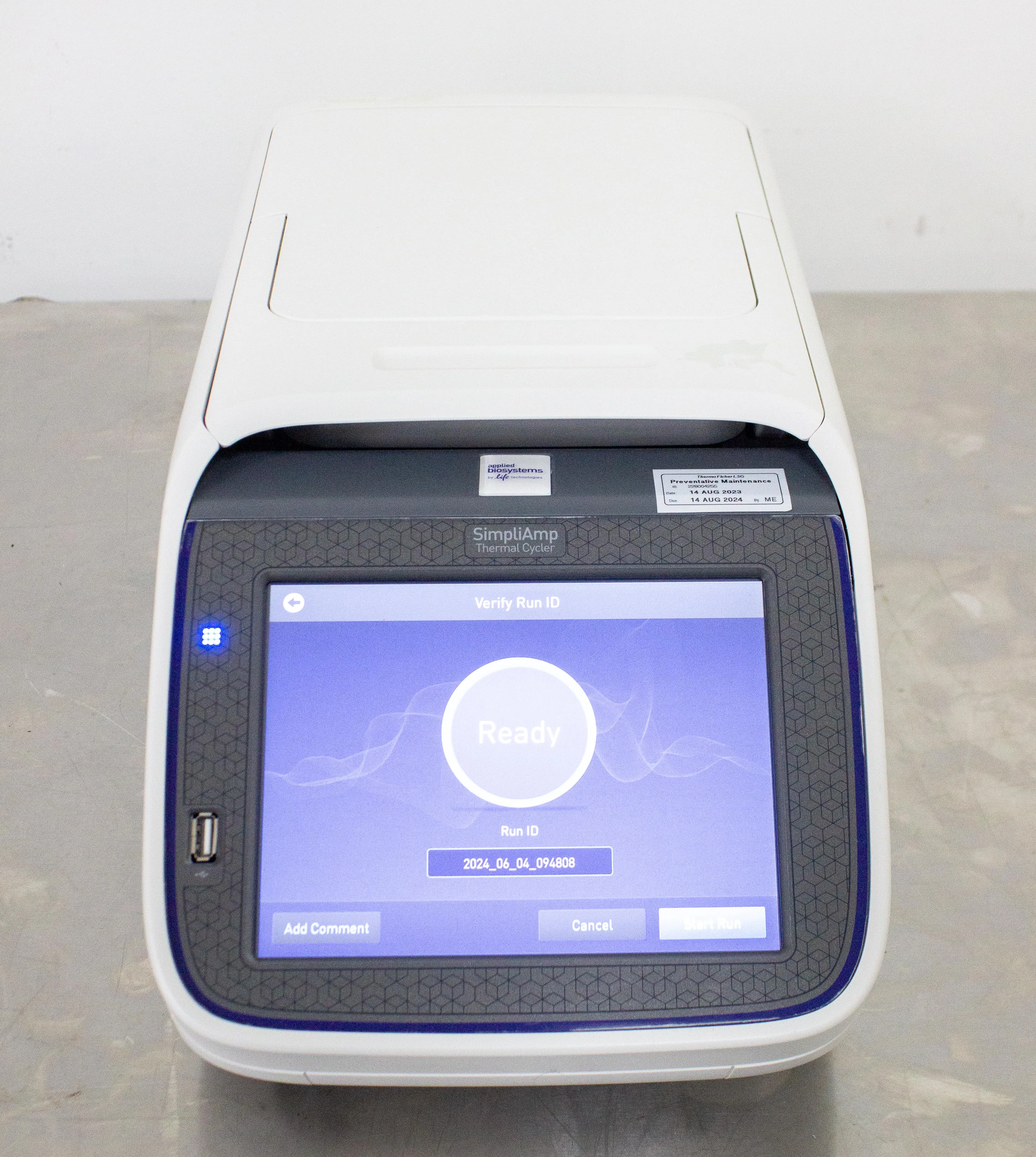 Applied Biosystems SimpliAmp Thermal Cycler A24812