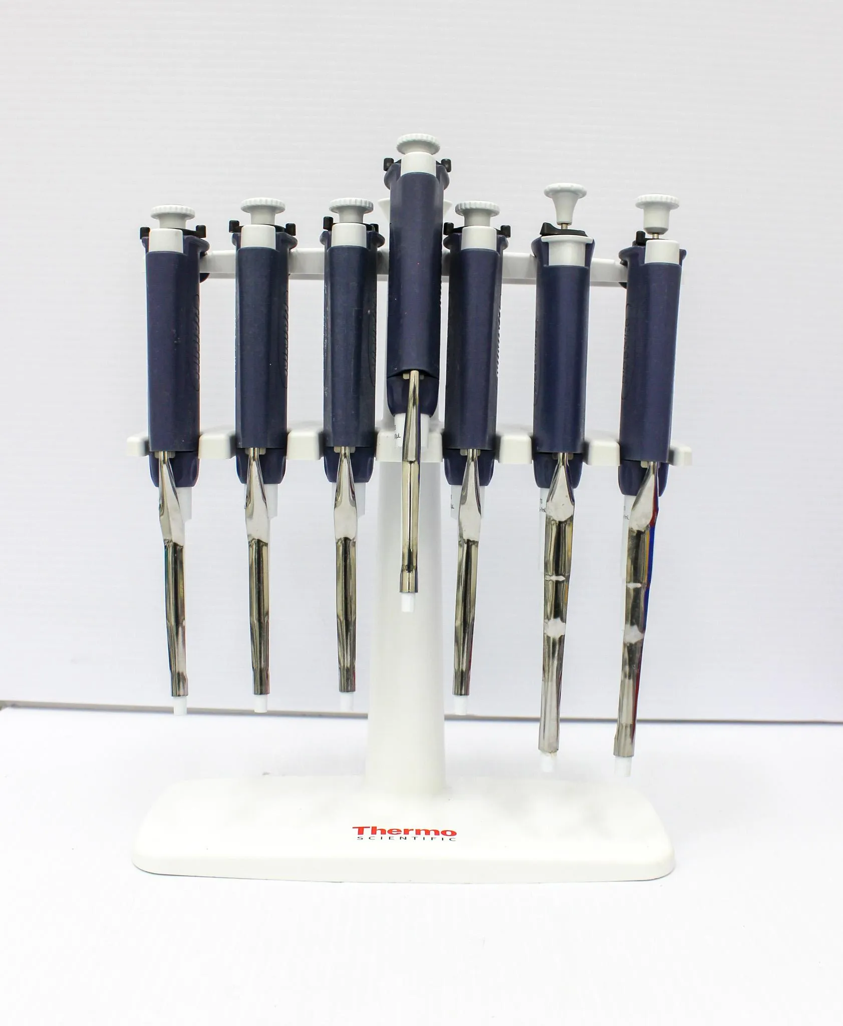 Rainin Pipette L-200,1000XLS with Holder Stand