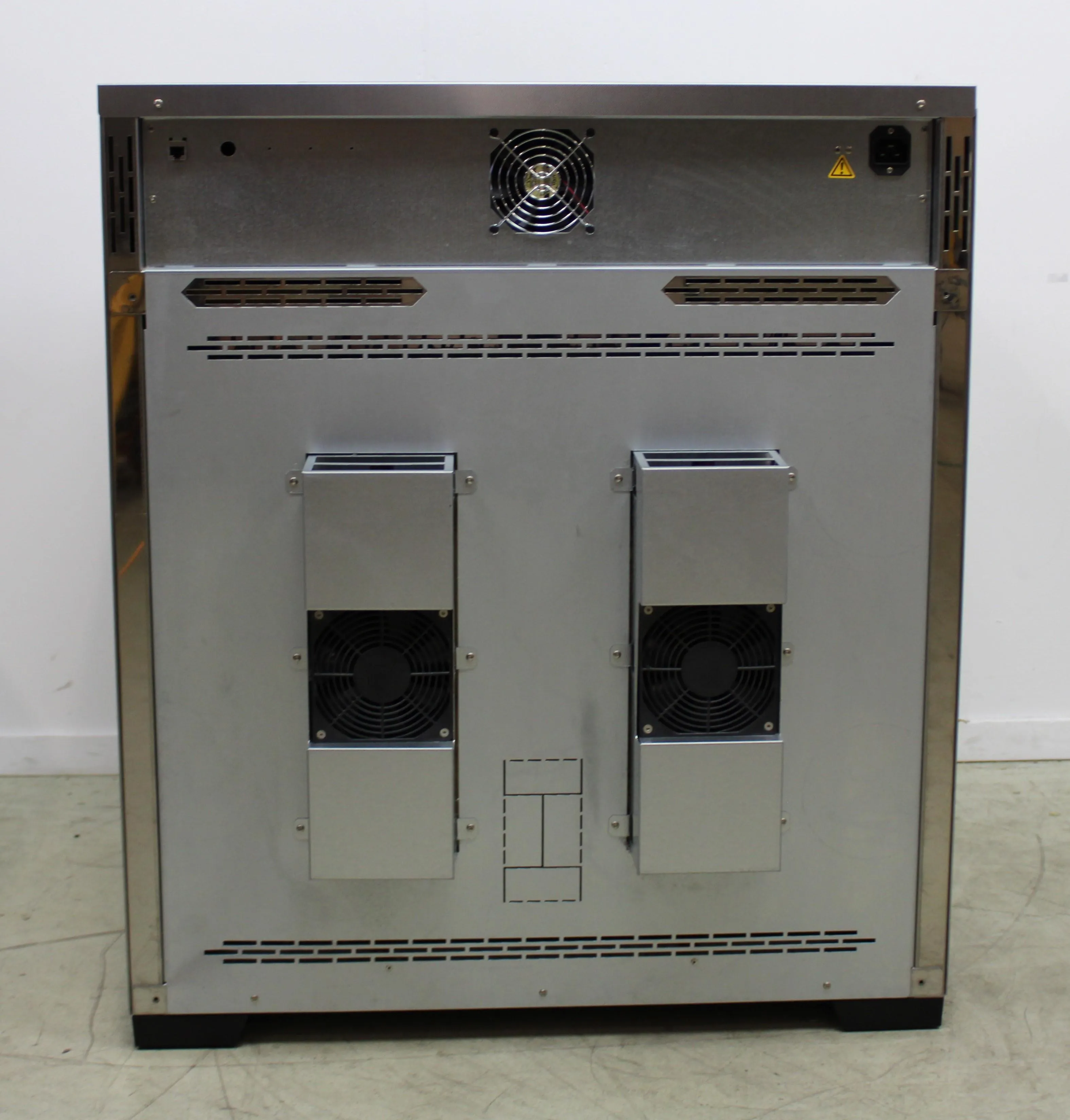 Memmert IPP110 Plus Cooled Incubator with Peltier Elements, V415.0114