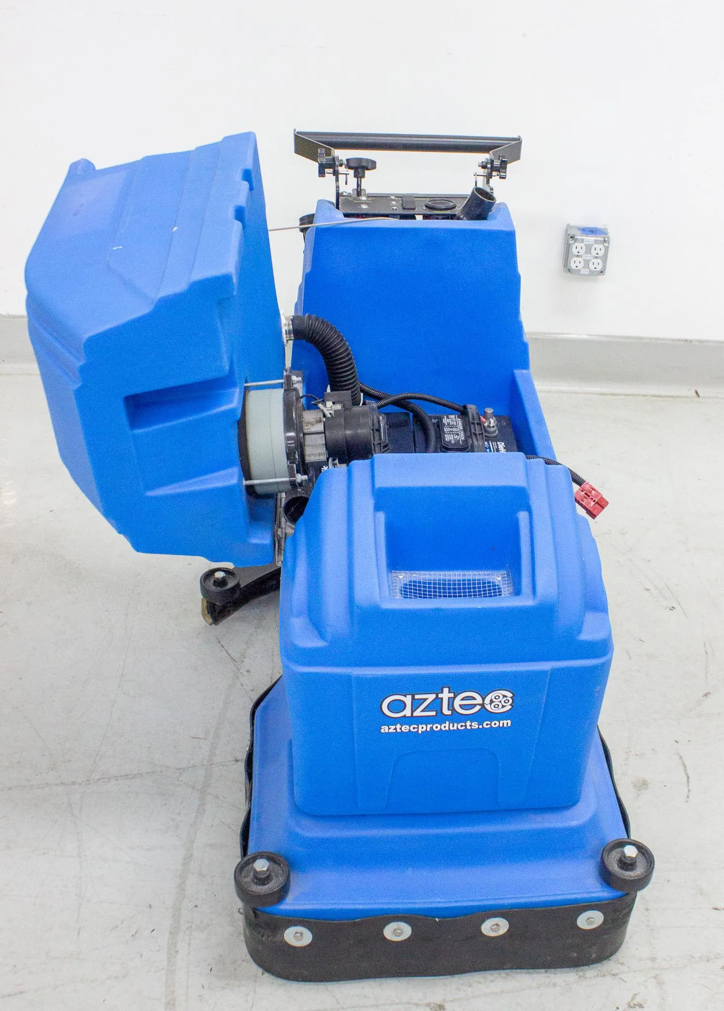 ProScrub Daily Maintenance Autoscrubber Floor Cleaner