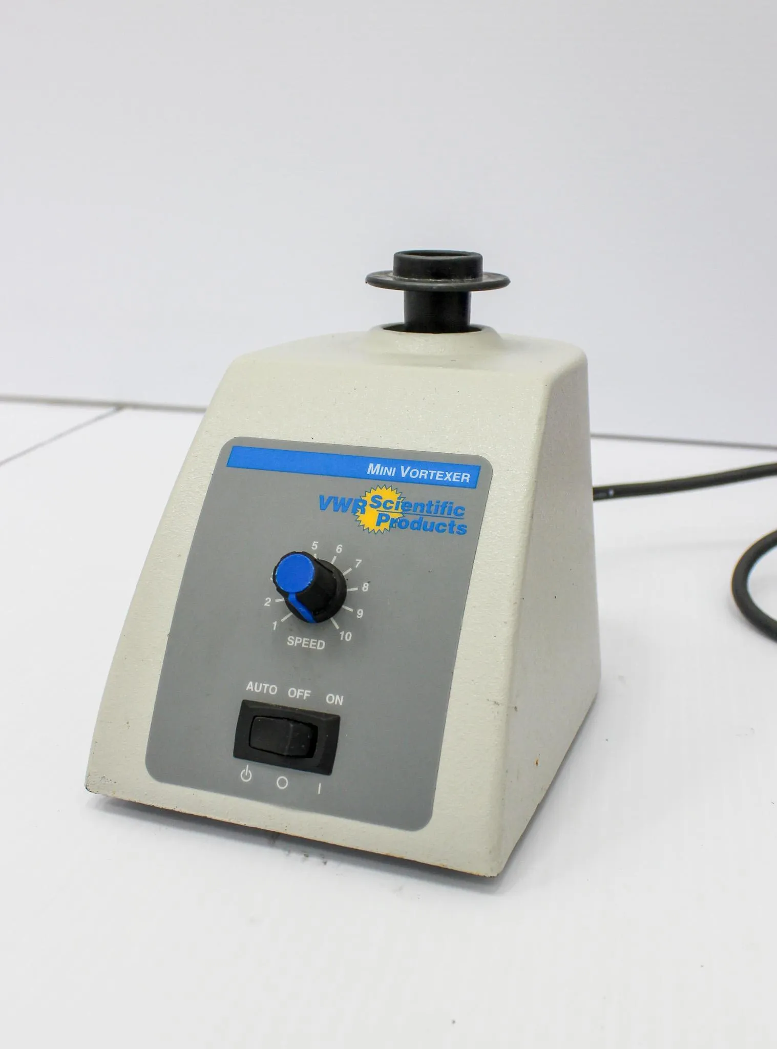 VWR Scientific Products Mini Vortexer Mixer Cat: 58816-121
