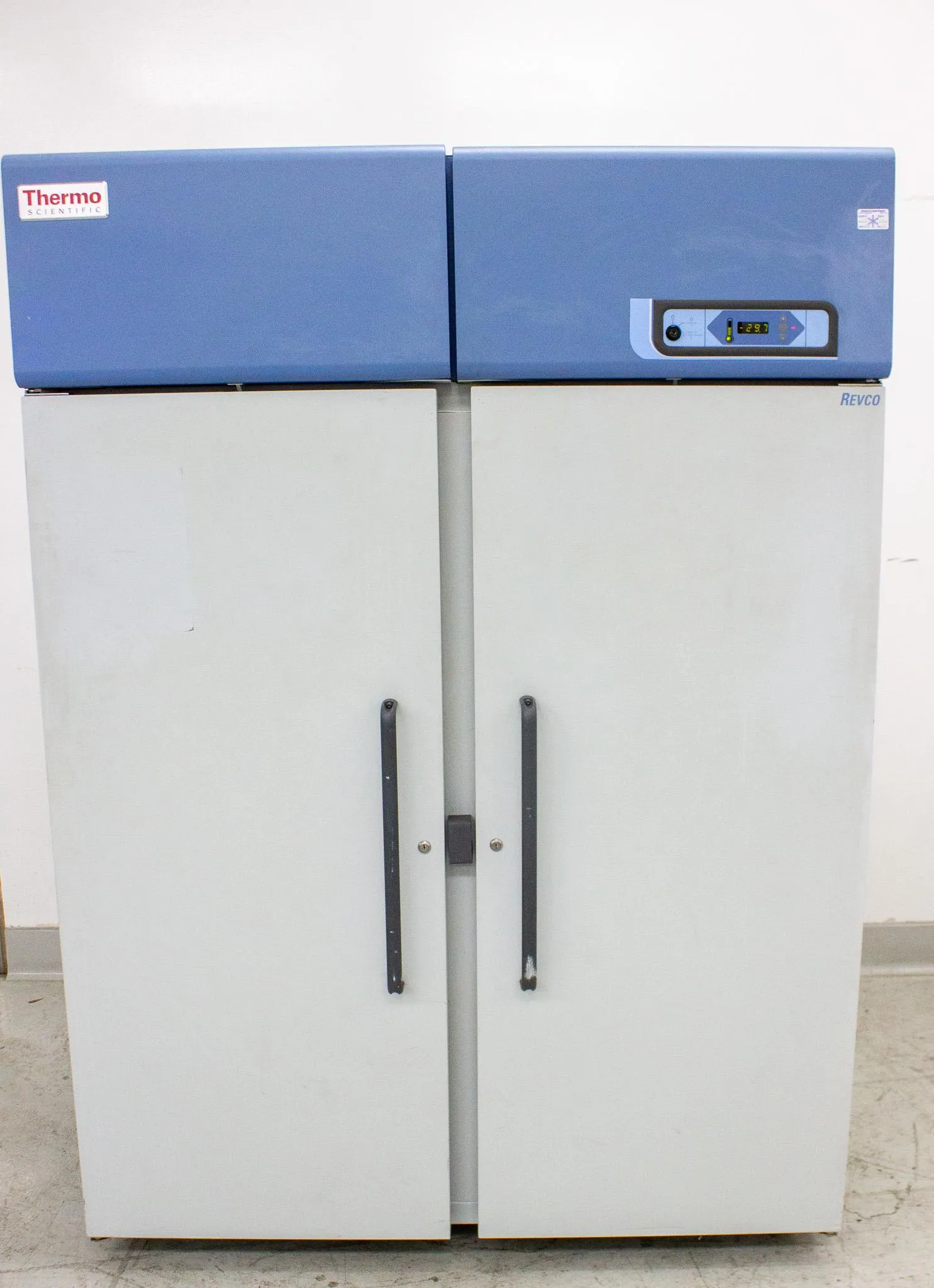 Thermo ULT5030A20 -30C Freezer 51.1 Cu Ft Upright Lab 115V Microprocessor