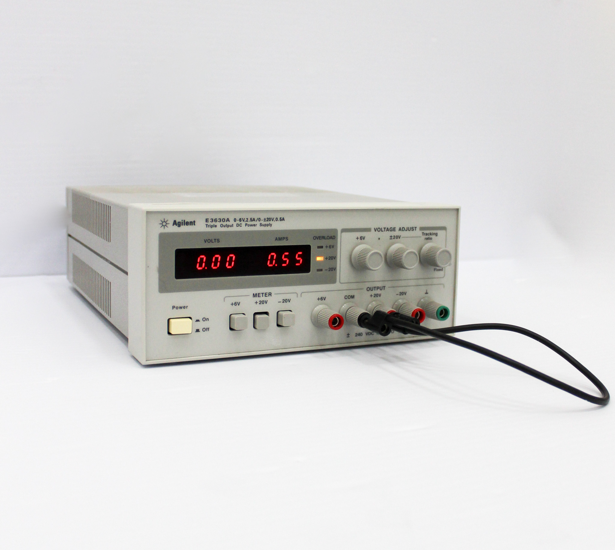 Agilent E3630A Triple Output DC Power Supply 35W, 0-20V / 0-0.5A 0-6V / 0-2.5A Agilent E3630A Triple Output DC Power Supply 35W, 0-20V / 0-0.5A 0-6V / 0-2.5A